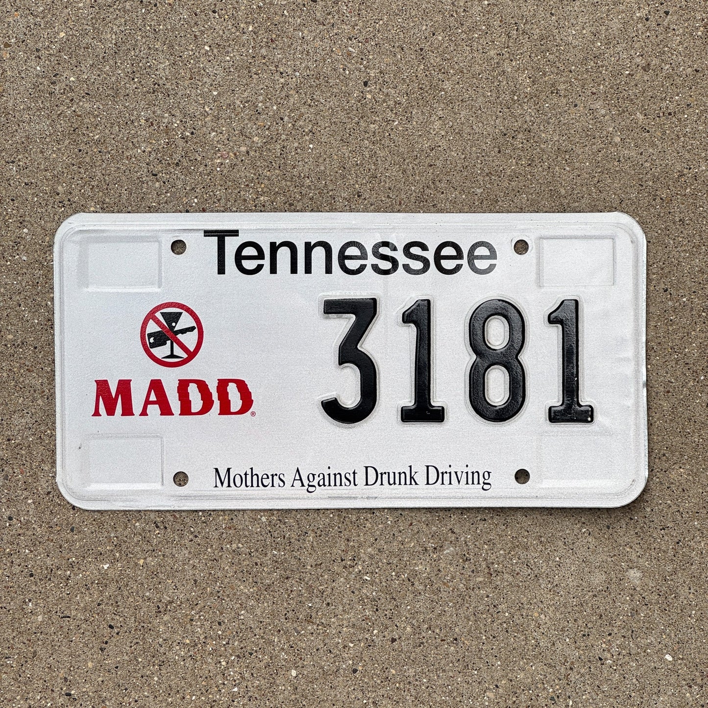 Photo of a 1998 Tennessee MADD License Plate Auto Tag Garage Decor Vintage Mothers Against Drunk Driving 3181