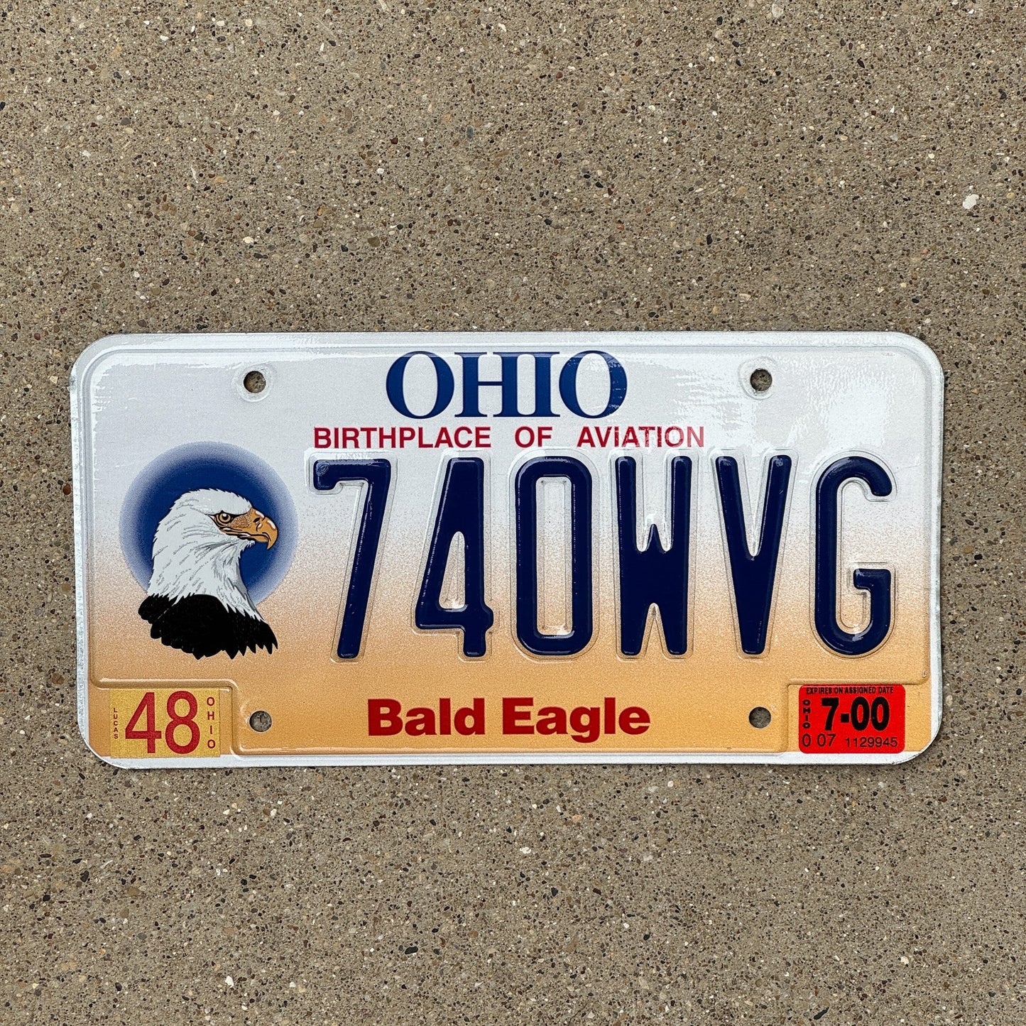 Photo of a 1999 2000 Ohio Graphic / Specialty License Plate Auto Tag Garage Decor Vintage Bald Eagle Bird 740 WVG