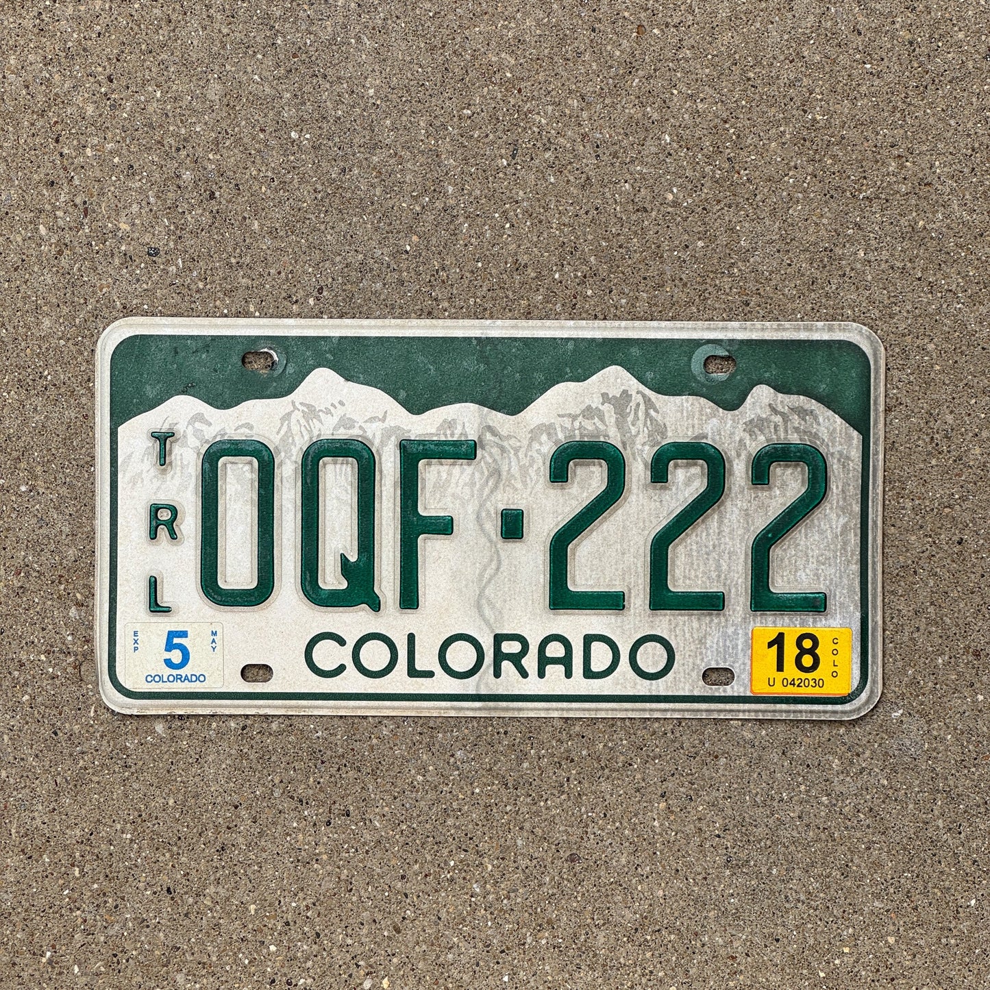 Photo of a 2000 Colorado Trailer License Plate Auto Tag Garage Decor Vintage Repeat Repeating OQF 222