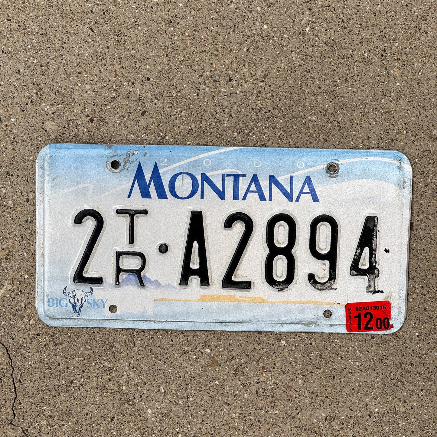 Photo of a 2000 Montana Trailer License Plate Auto Tag Garage Decor Vintage 2 A 2894