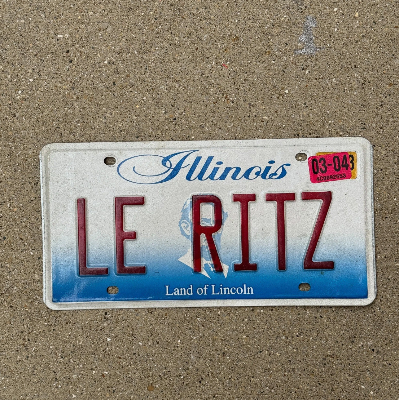 Photo of a 2001 2004 Illinois Vanity License Plate Auto Tag 1 Garage Decor Hotel Paris LE RITZ