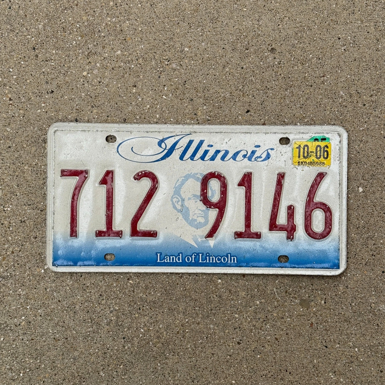 Photo of a 2001 2006 Illinois License Plate Auto Tag Garage Decor Vintage 712 9146