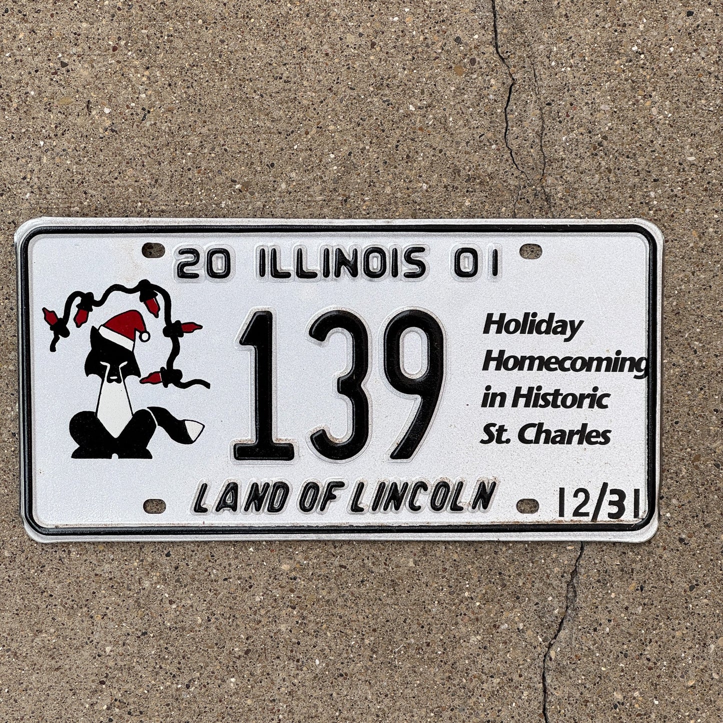 Photo of a 2001 Illinois EVENT License Plate Auto Tag Garage Decor Vintage St Charles Christmas 139