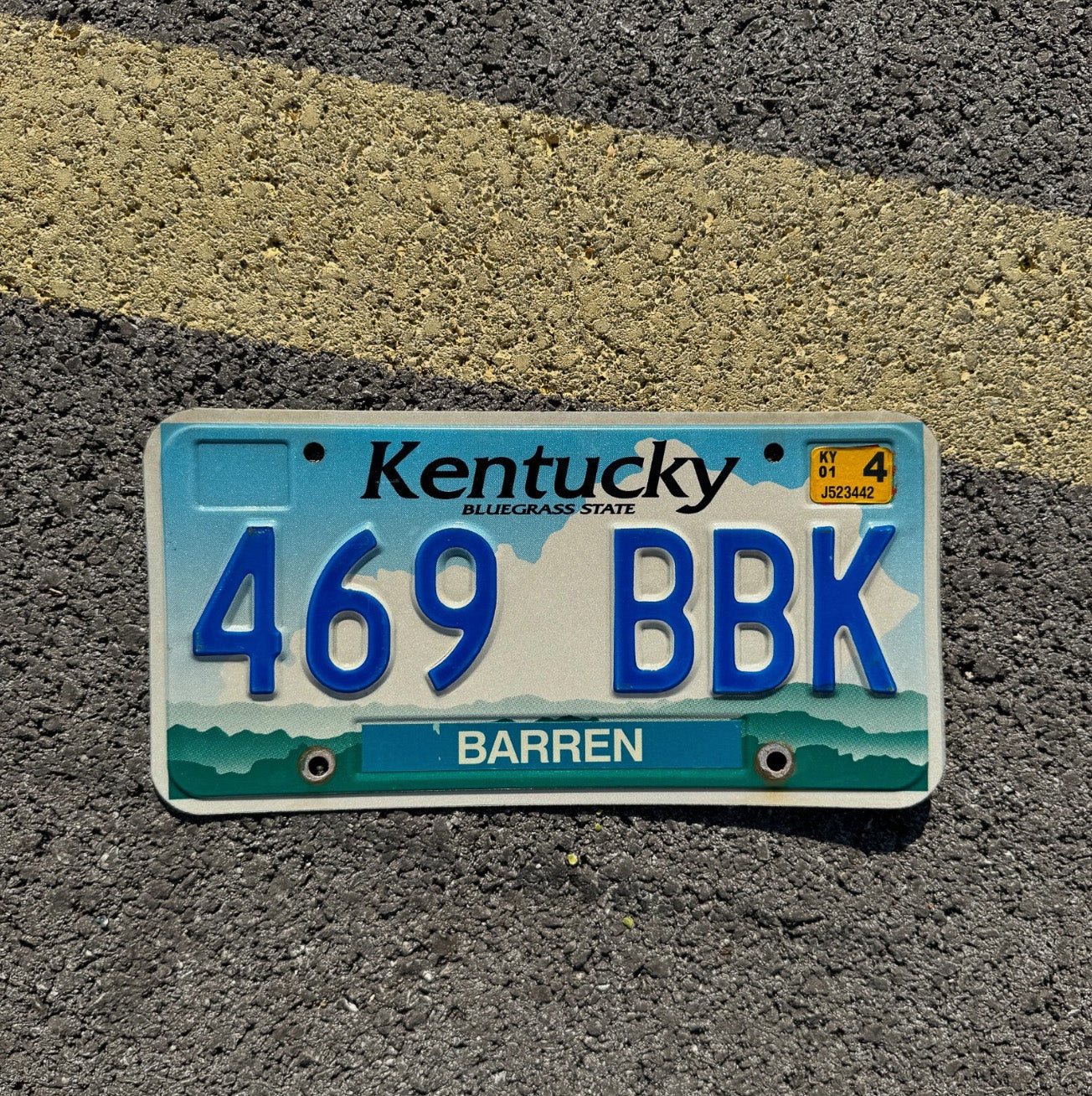 Photo of a 2001 Kentucky License Plate Auto Tag Garage Decor Vintage Barren County 469 BBK