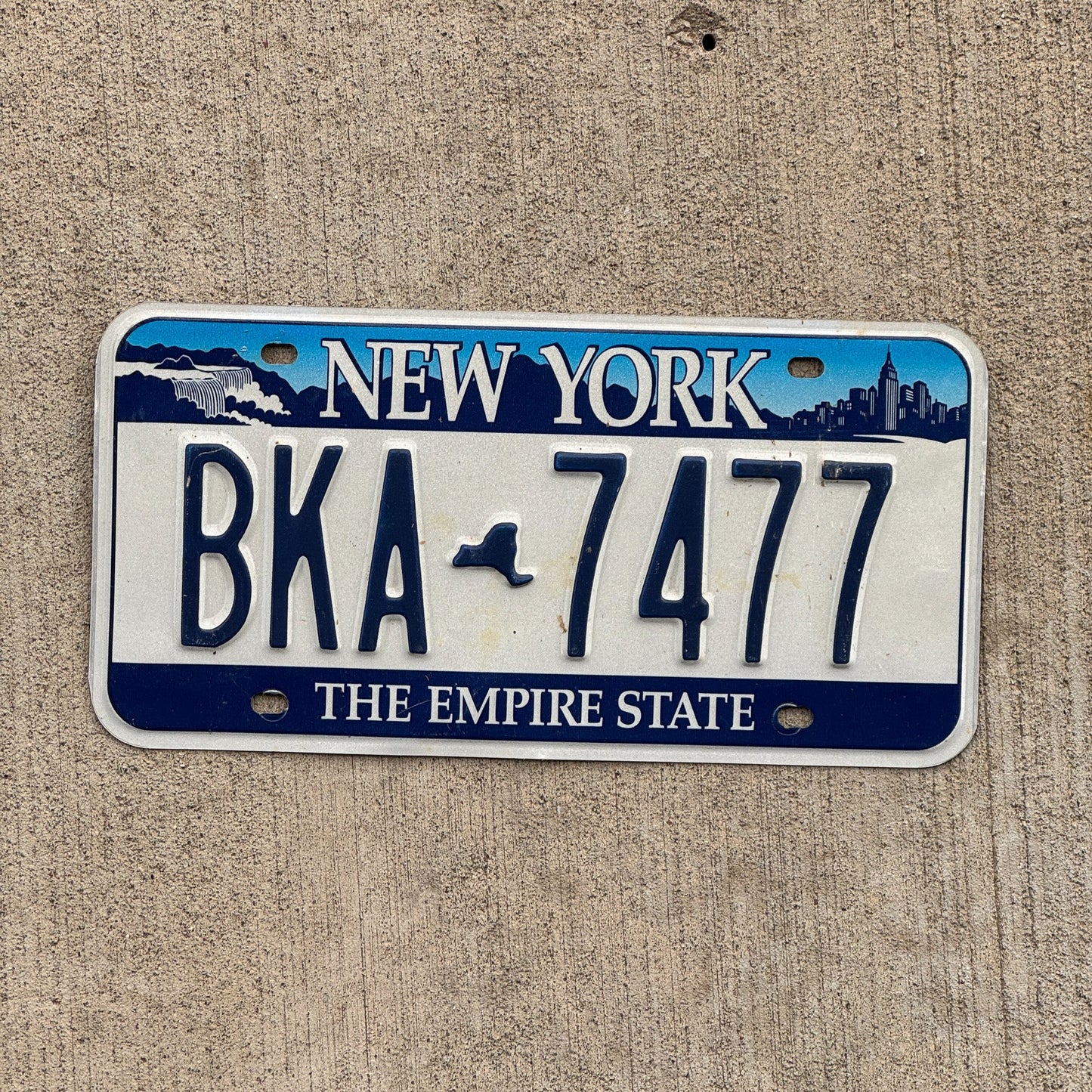 Photo of a 2001 New York License Plate Auto Tag Garage Decor Vintage BKA 7477