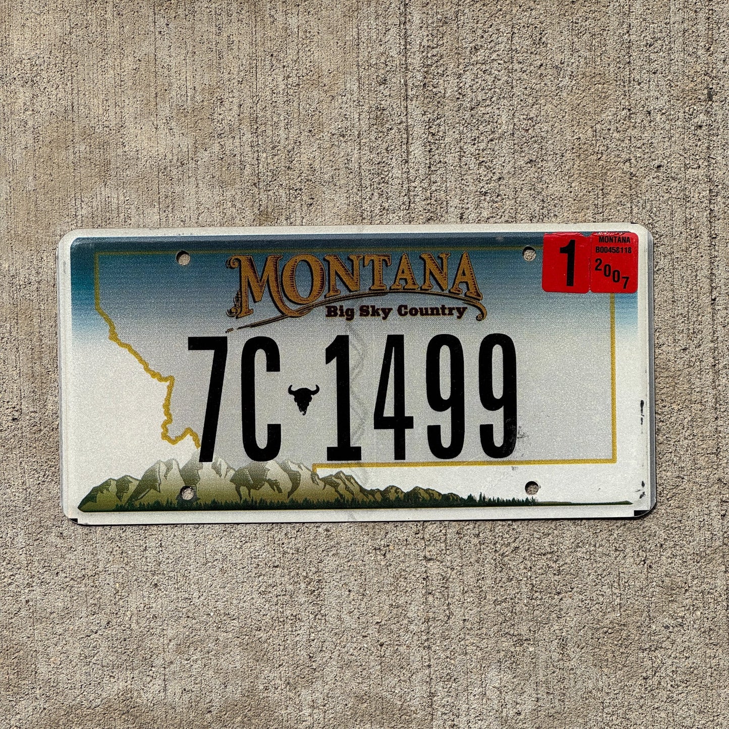 Photo of a 2006 2007 Montana License Plate Auto Tag Garage Decor Vintage 7C 1499