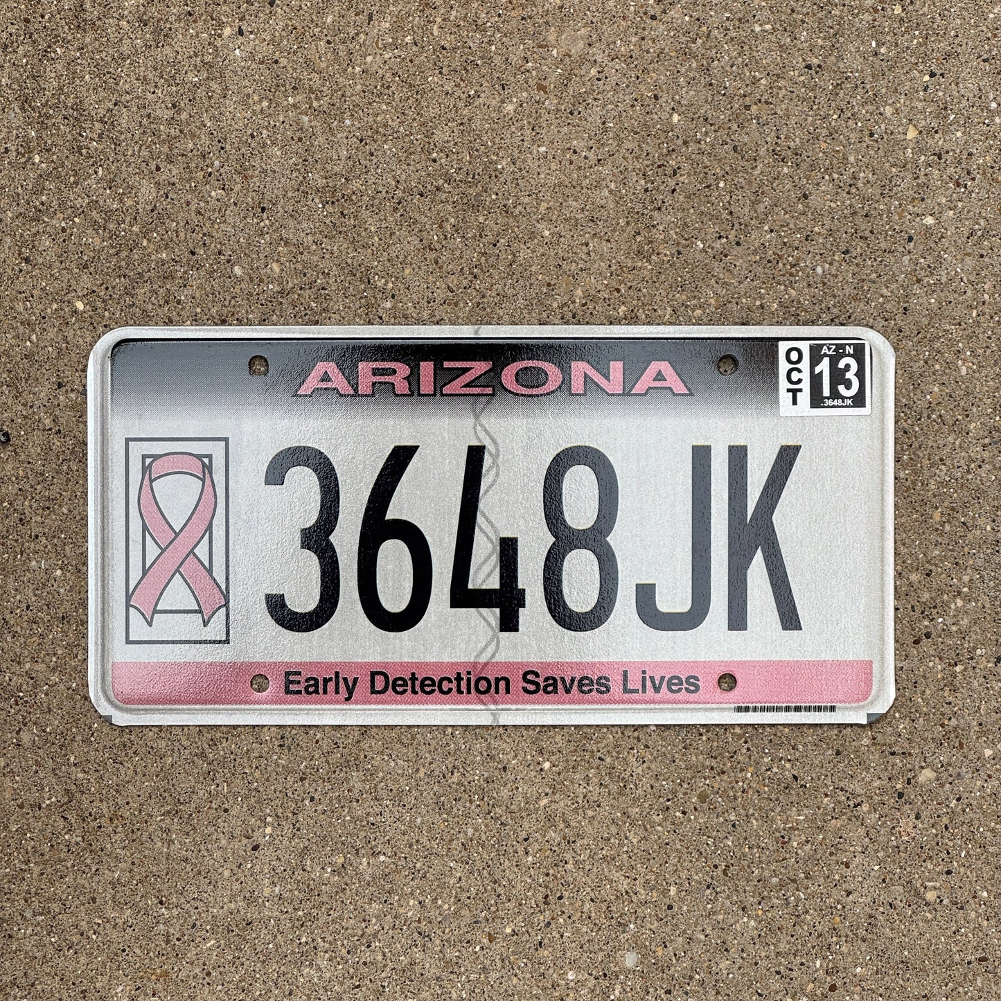 Photo of a 2006 2013 Arizona Graphic / Specialty License Plate Auto Tag Garage Decor Vintage Cancer Awareness 3648 JK