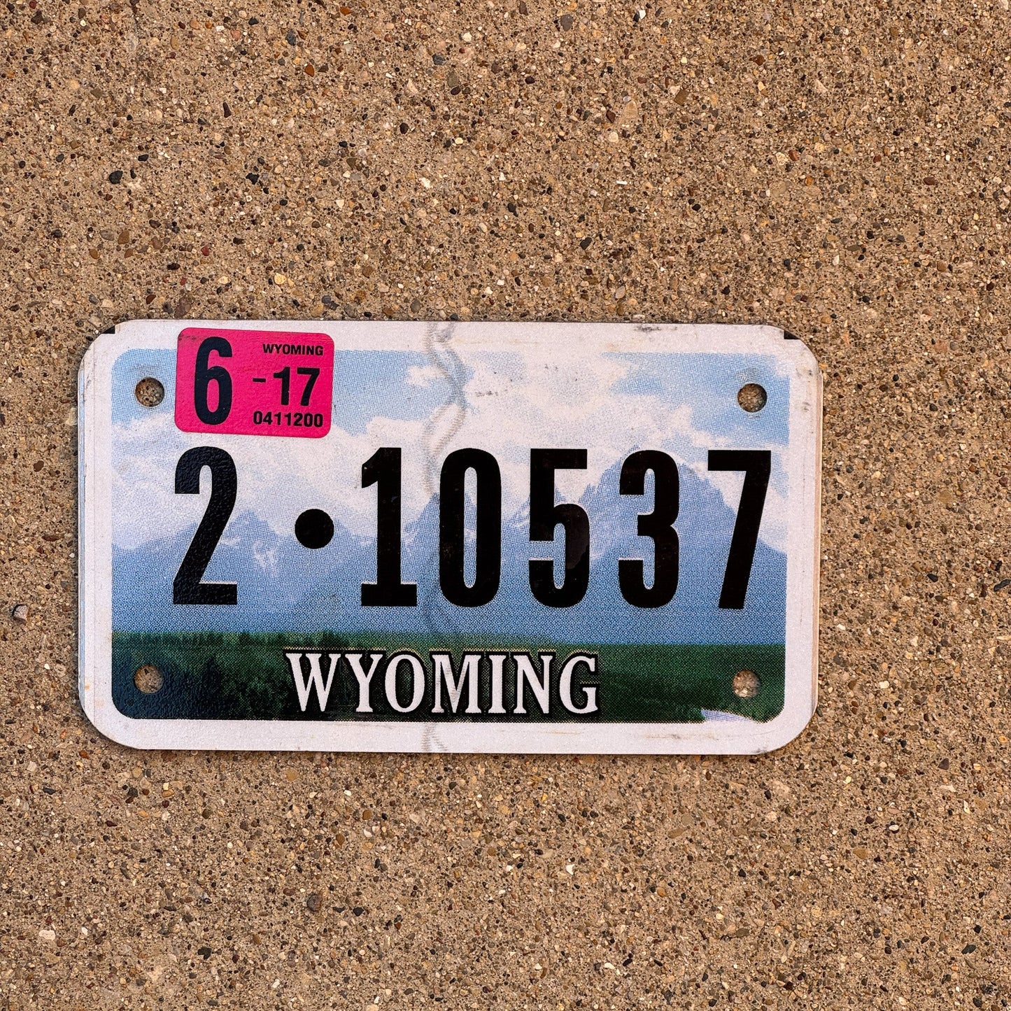 Photo of a 2009 2017 Wyoming Motorcycle License Plate Auto Tag Garage Decor Vintage 2 10537