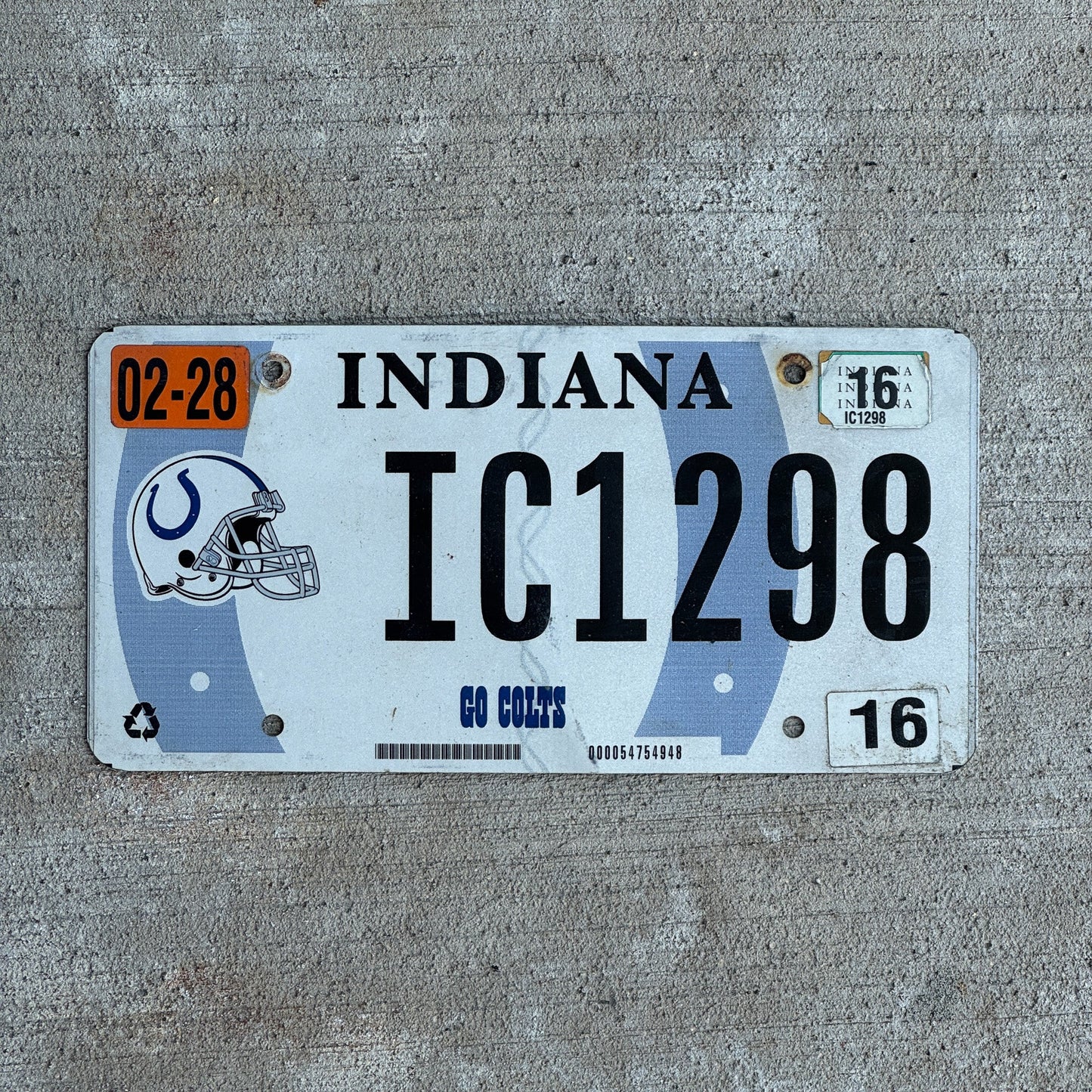 Photo of a 2012 Indiana Graphic / Specialty License Plate Auto Tag Garage Decor Vintage Go Colts, NFL Football IC 1298