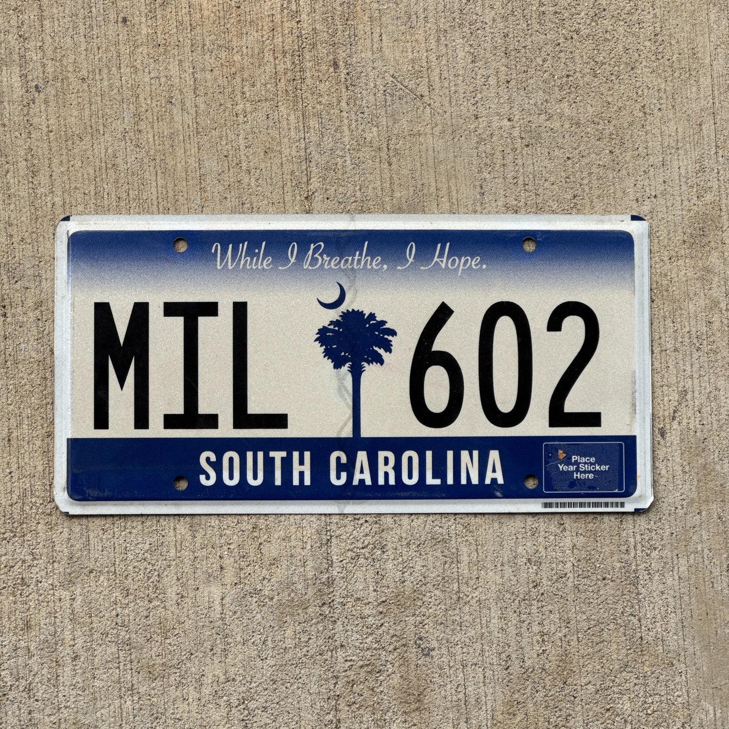 Photo of a 2017 South Carolina License Plate Auto Tag Garage Decor Vintage MIL 602