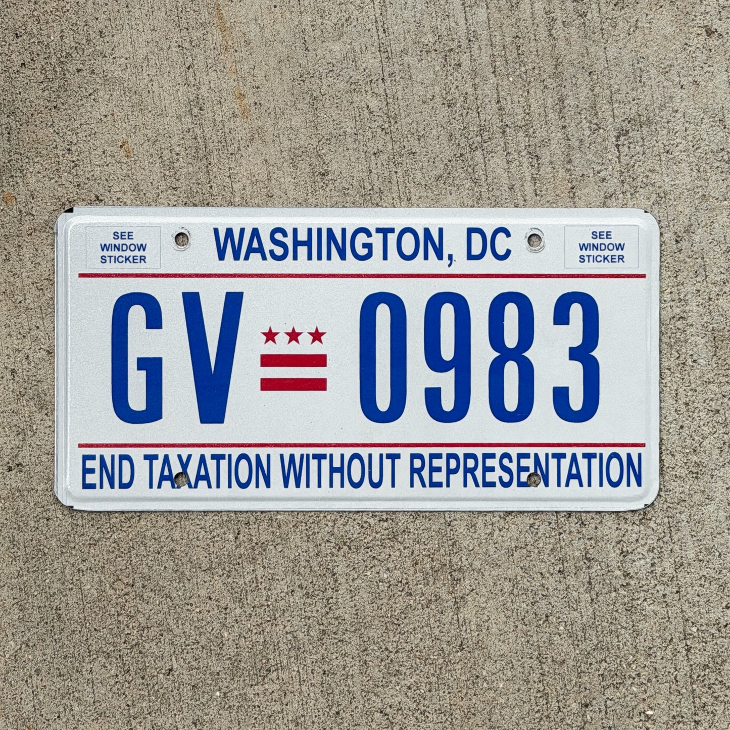 Photo of a 2017 Washington DC License Plate Auto Tag 1 Vintage Garage End Taxation Without Representation GV 0983 with original patina