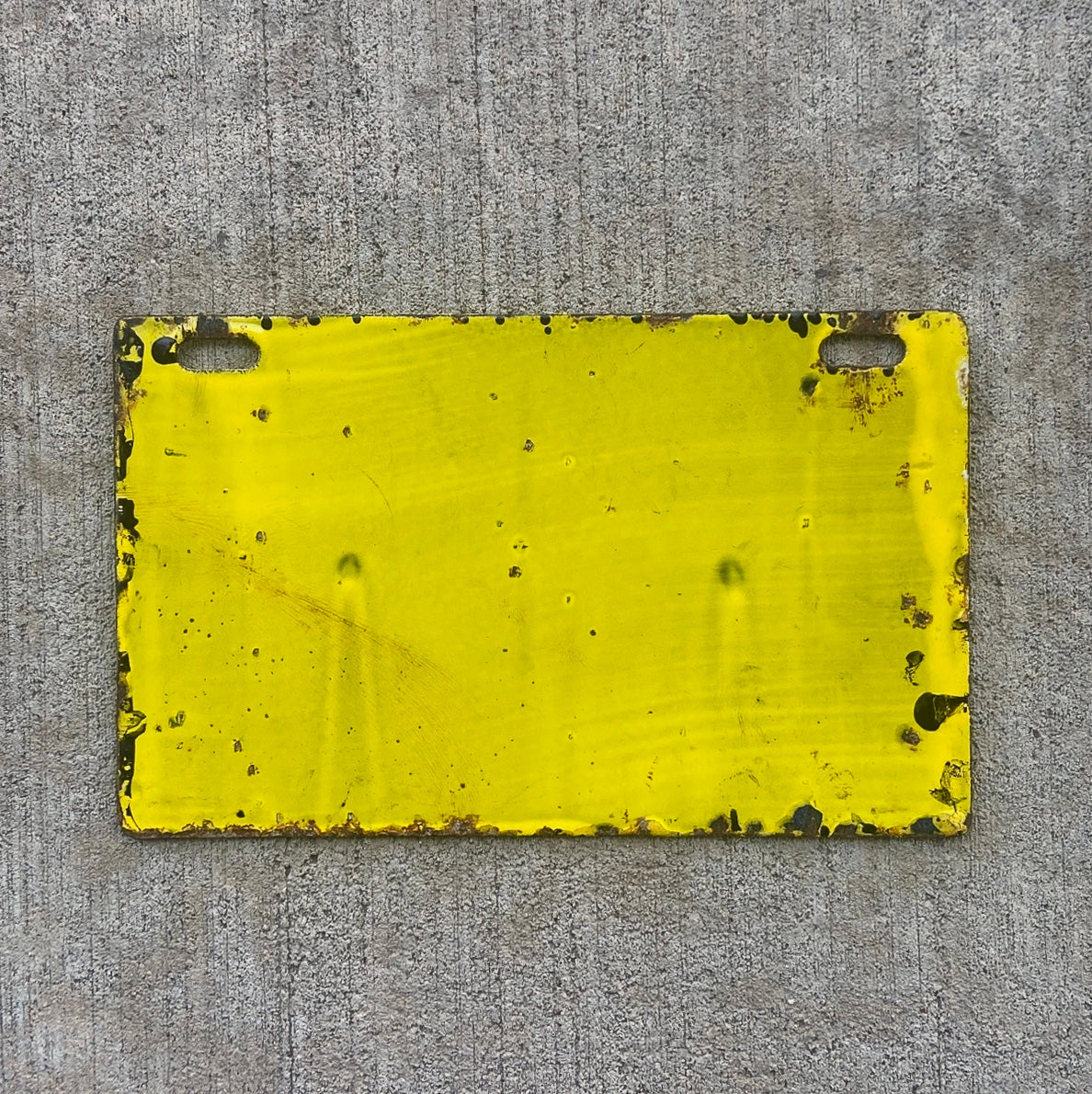 1908 Pennsylvania Porcelain License Plate Auto Tag 10231