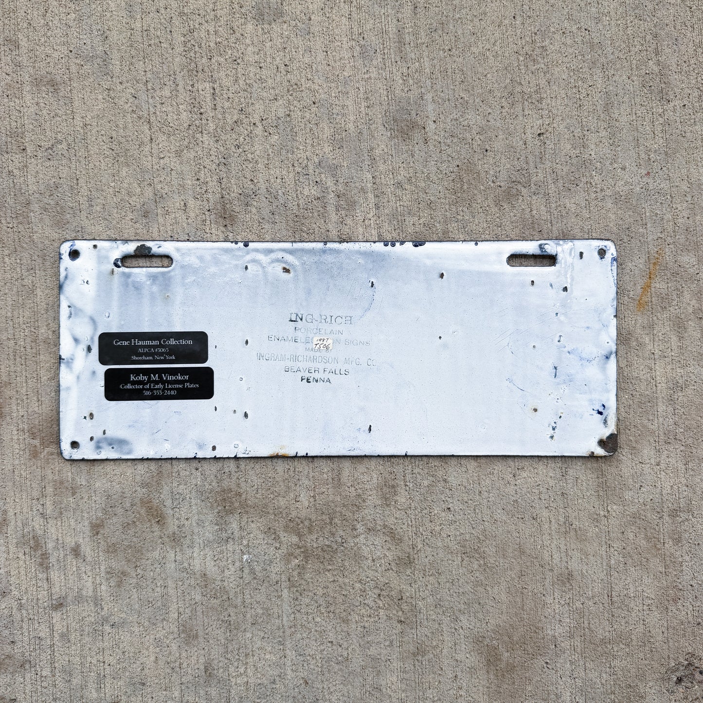 1908 Massachusetts Porcelain Dealer License Plate Auto Tag High Quality 0332C