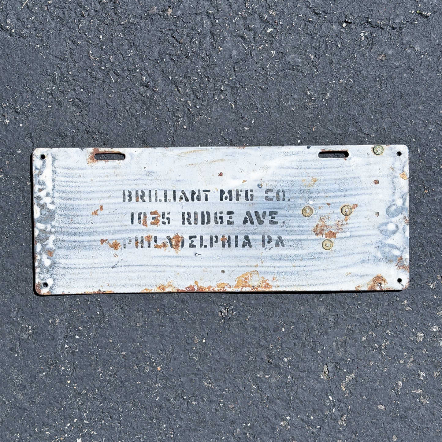 1915 Pennsylvania Porcelain Truck License Plate Auto Tag 4 Star 21941