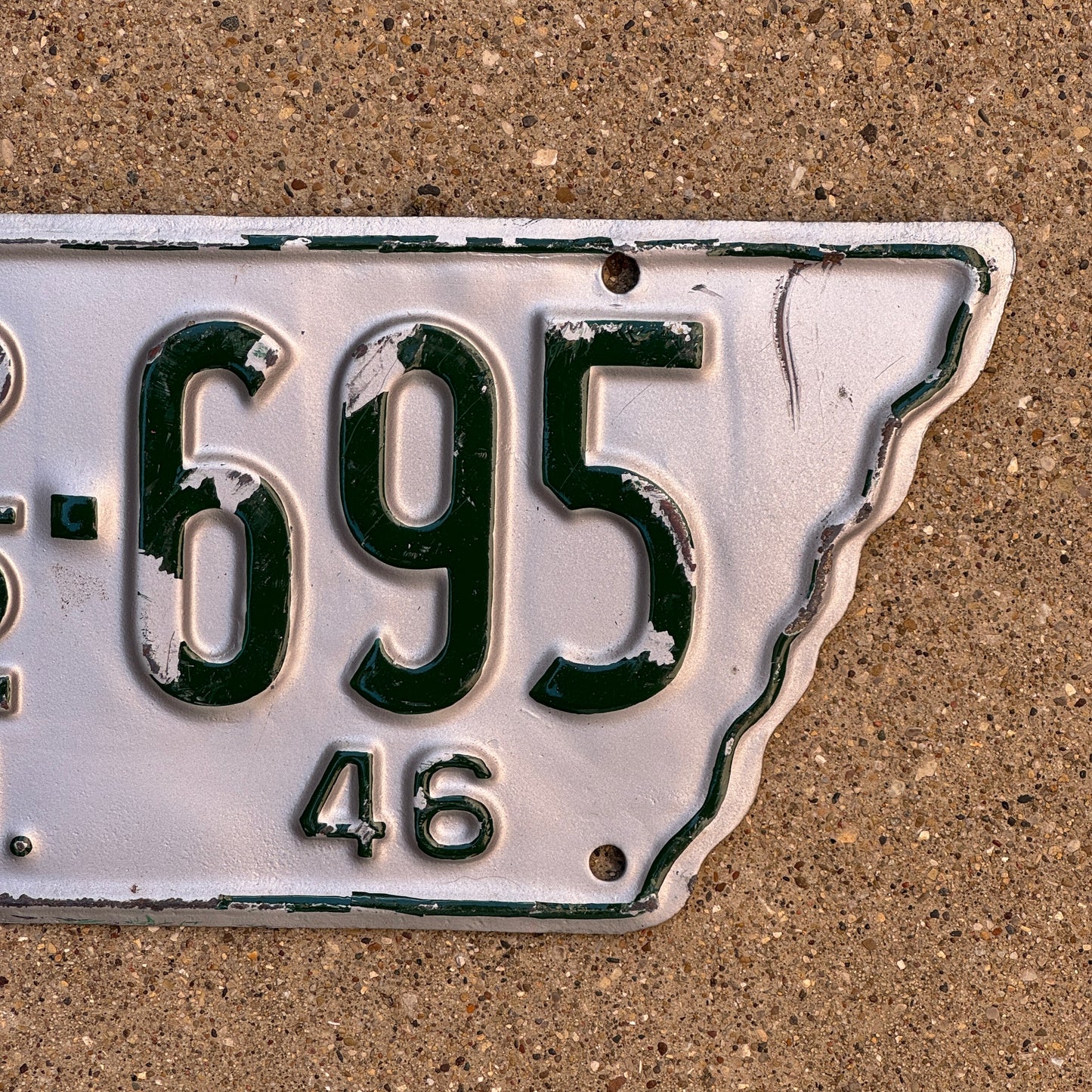 1946 Tennessee Truck License Plate Auto Tag State Shape 12 P2 695