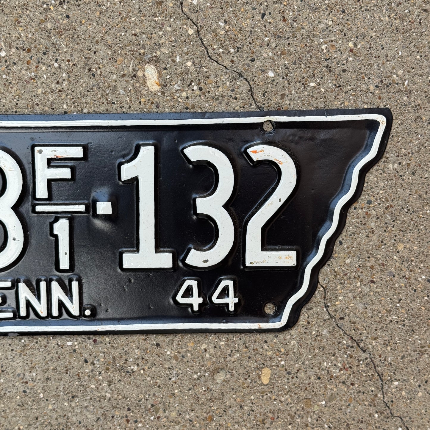 1944 Tennessee Farm License Plate Auto Tag State Shape 13 F1 132