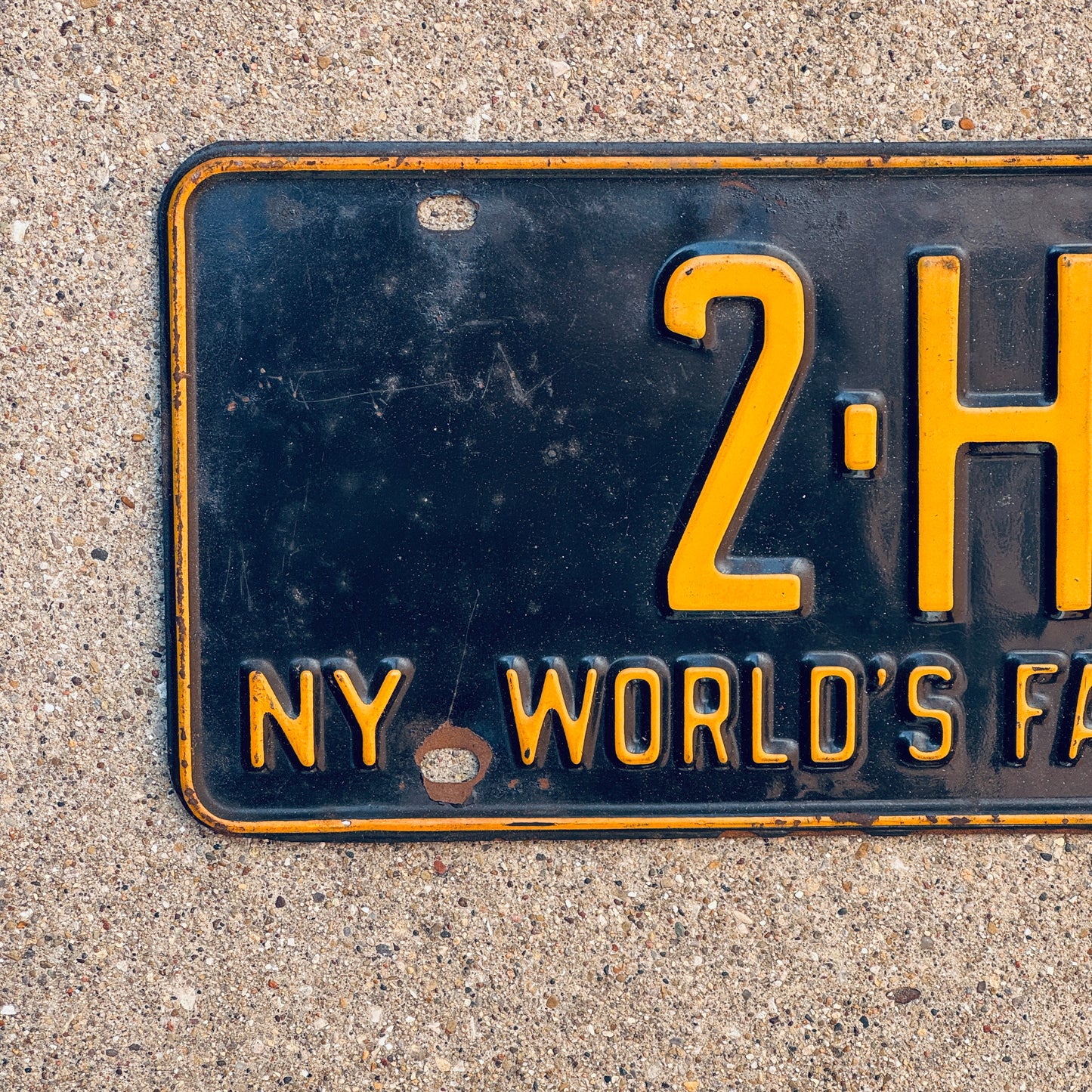 1964 1965 New York Reserved Early Vanity License Plate Auto Tag World's Fair 2 H