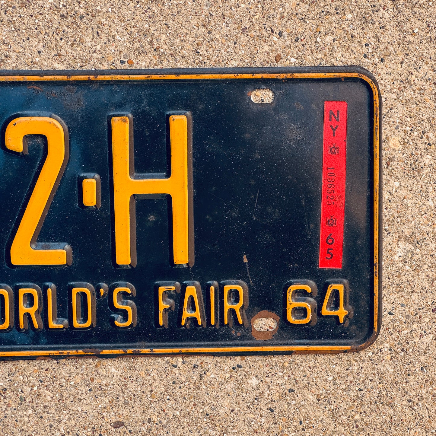 1964 1965 New York Reserved Early Vanity License Plate Auto Tag World's Fair 2 H