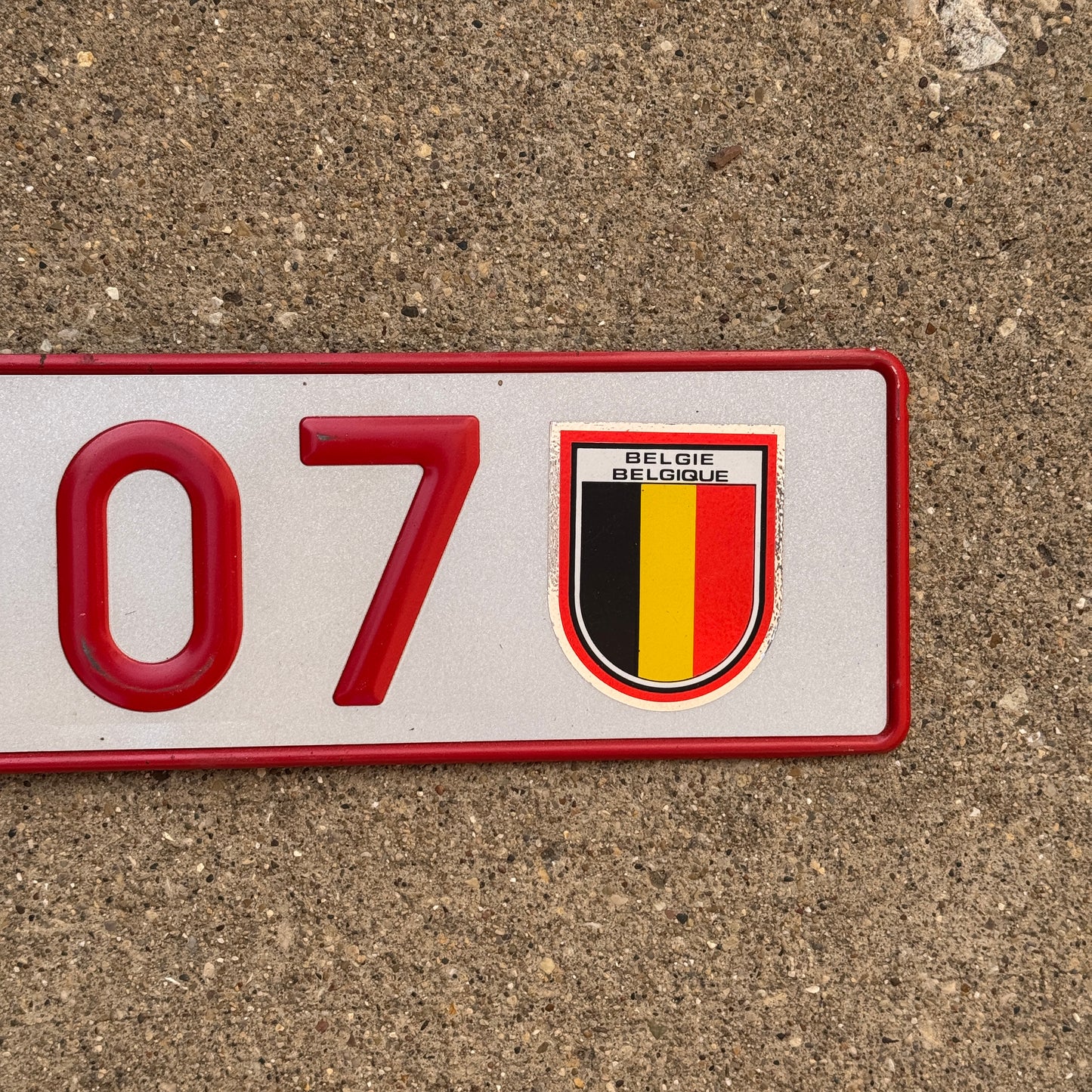 1990 Era Belgium License Plate Auto Tag MG 007