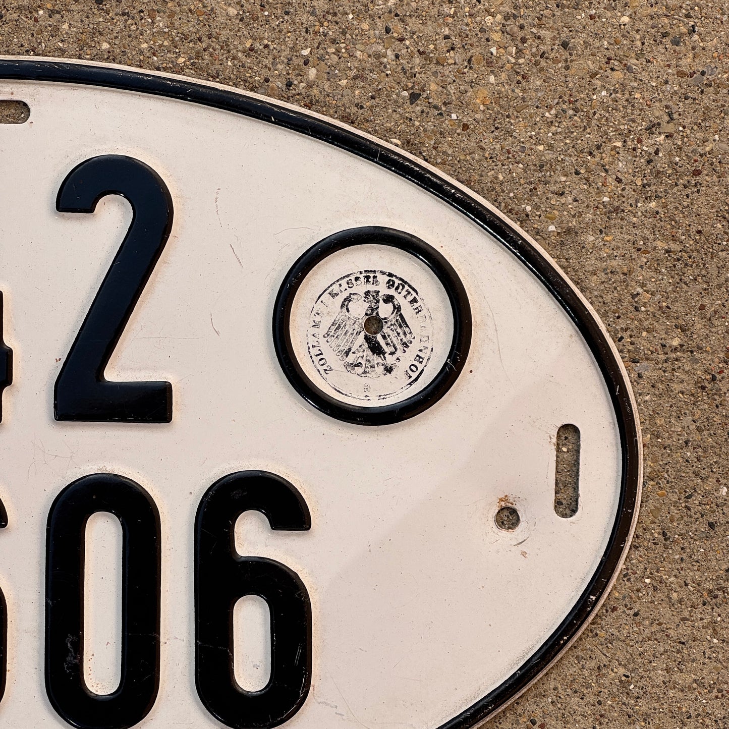 Germany License Plate Auto Tag German Oval 142 Z-606