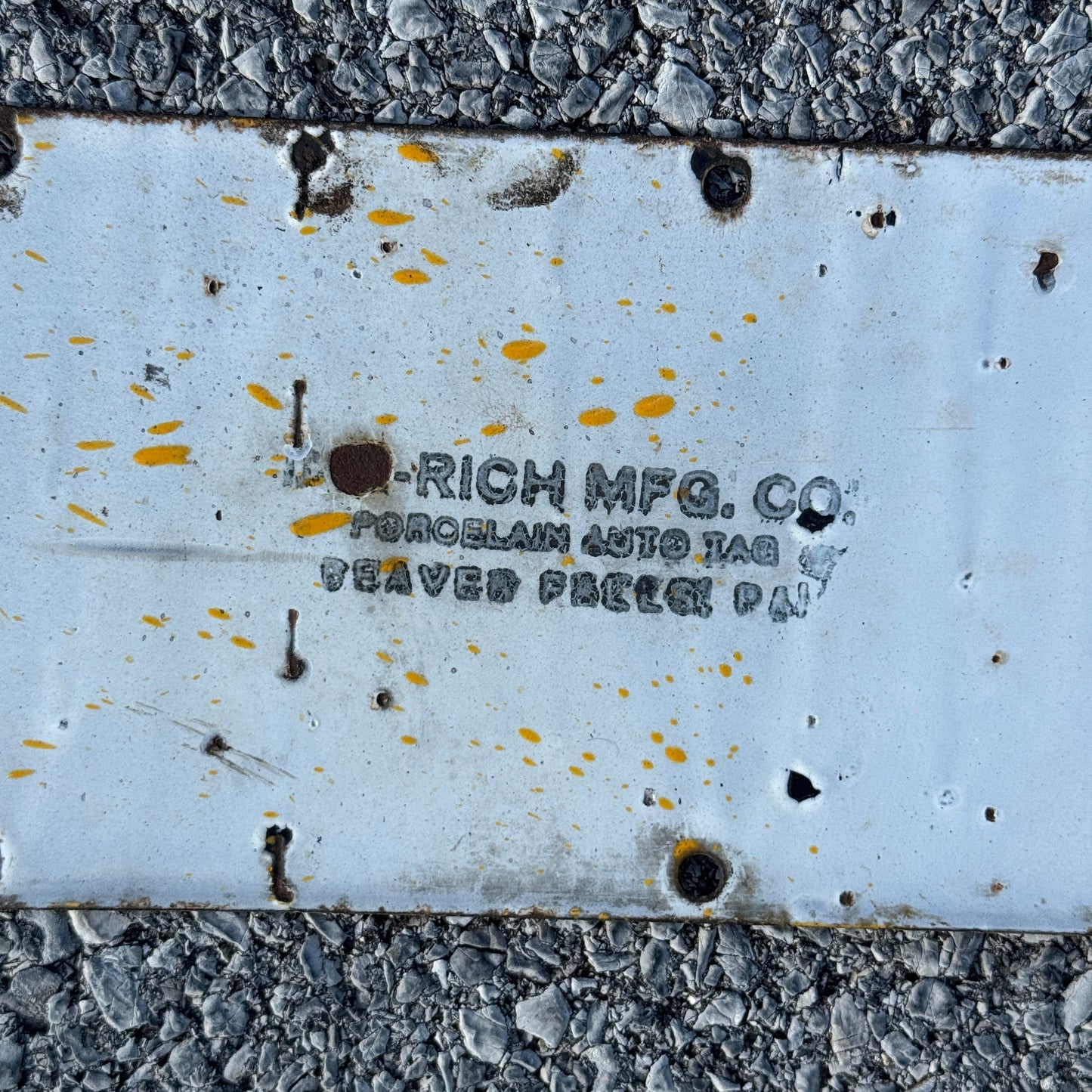 1915 California Porcelain License Plate Auto Tag Second Issue 121238