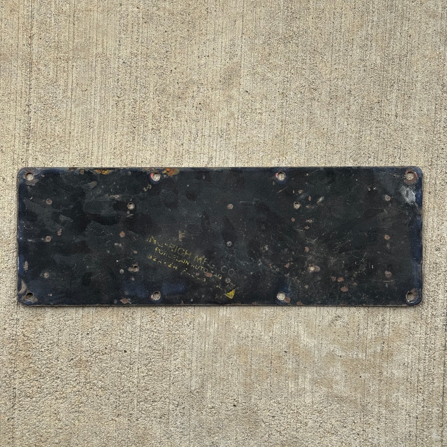 1914 California Porcelain License Plate Auto Tag 30068