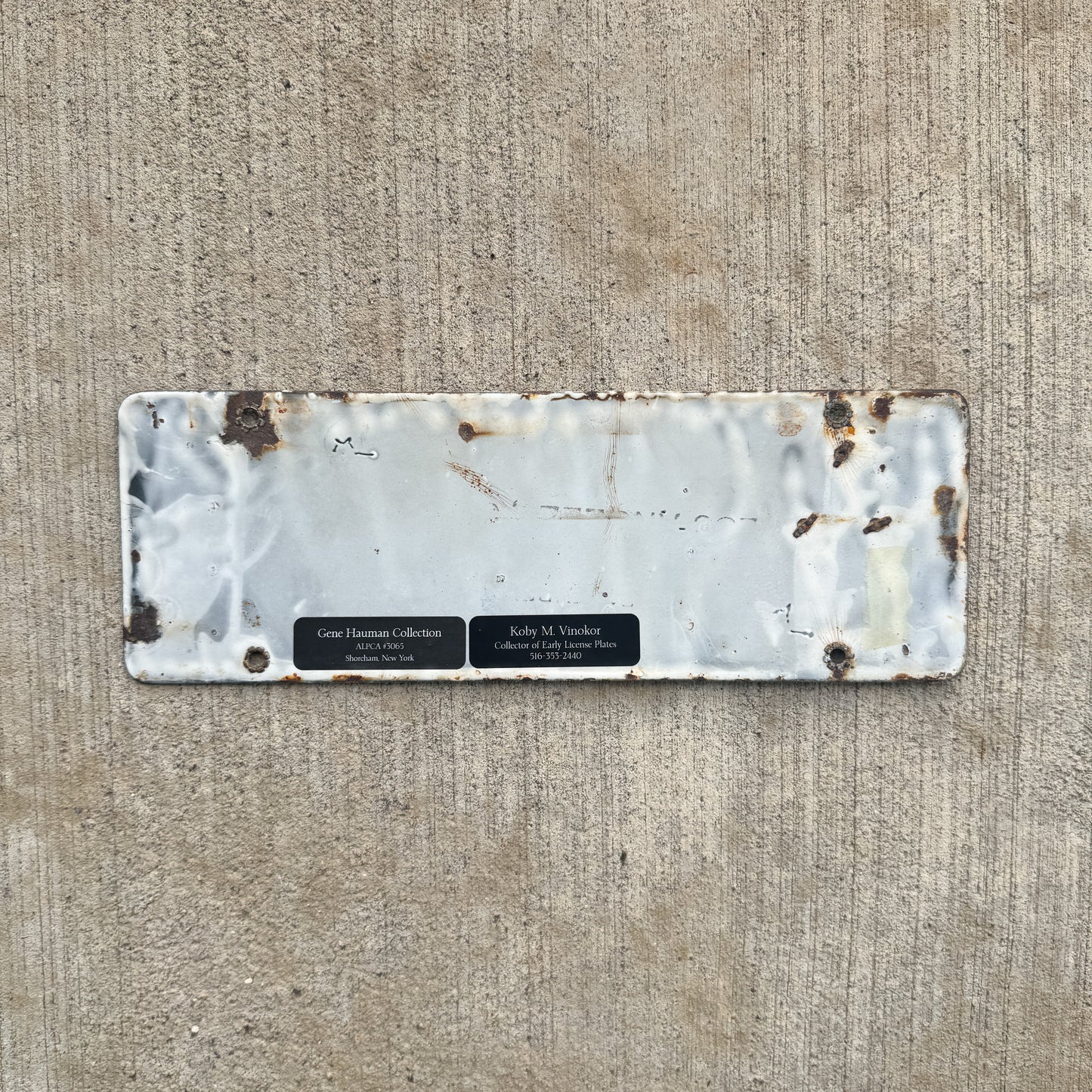 1916 California Porcelain Dealer License Plate Auto Tag A 827