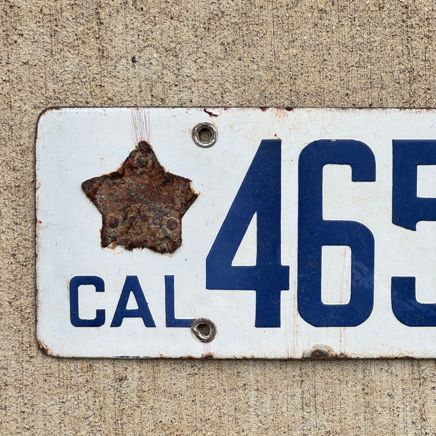 1916 1919 California Porcelain License Plate Auto Tag 1918 Number 465461
