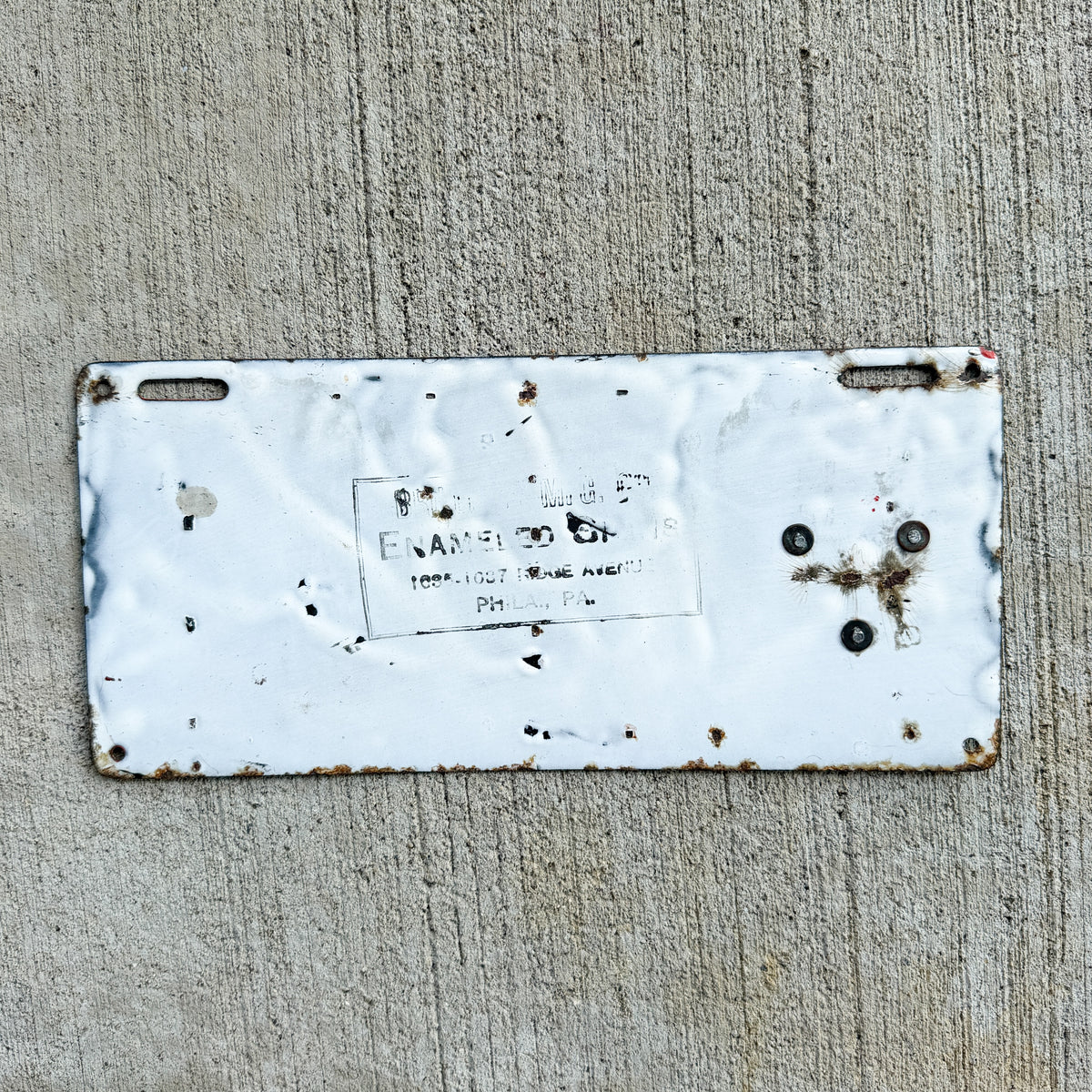 1912 Pennsylvania Porcelain License Plate Auto Tag Wood Grain 19225