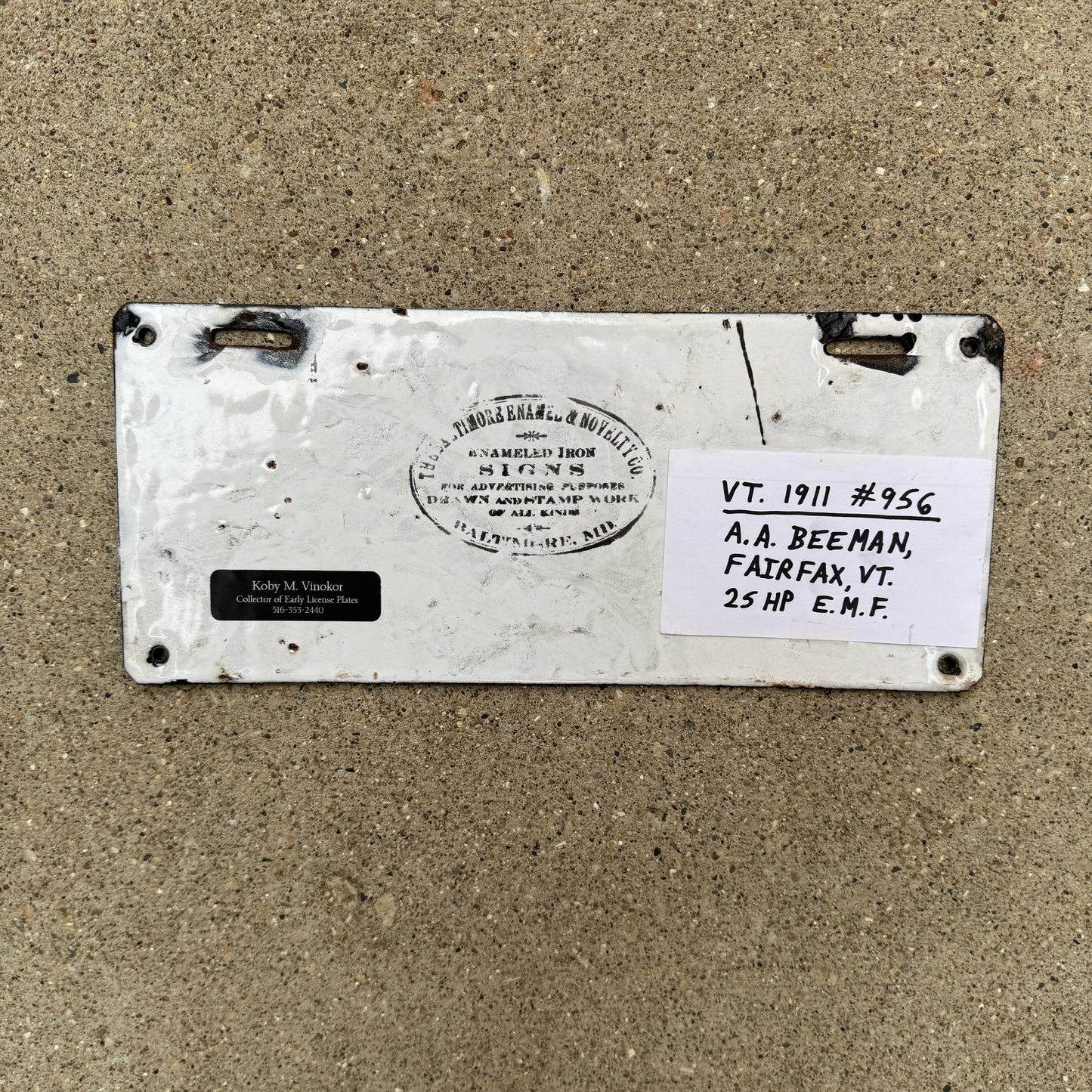 1911 Vermont Porcelain License Plate Auto Tag Low Number Three Digit 956