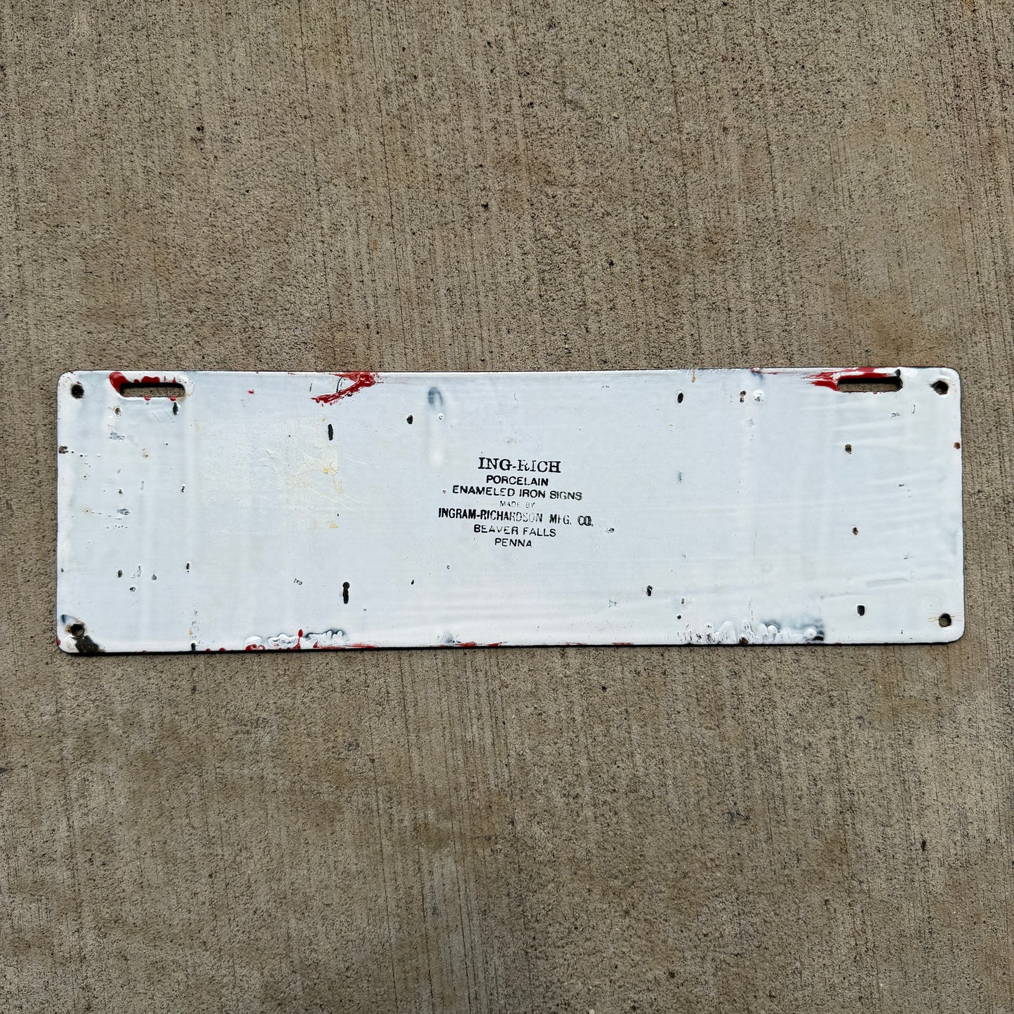 1910 Connecticut Porcelain License Plate Auto Tag Low Number Four Digit 3547