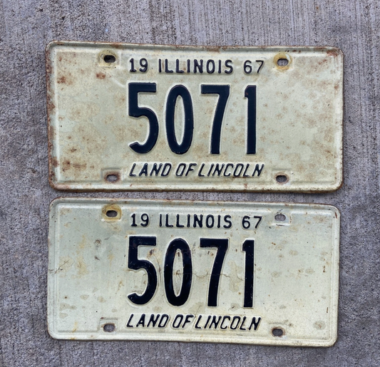 1967 Illinois License Plate Pair 5071 Low Number YOM DMV Clear Ford Chevy Dodge