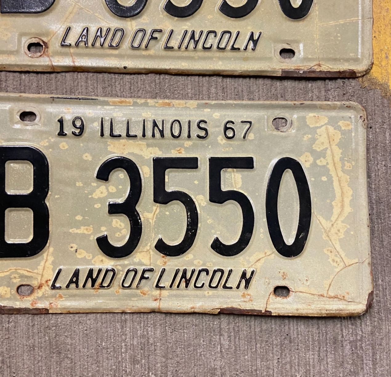 1967 Illinois Truck License Plate Pair B 3550 Ford Chevy Dodge YOM DMV Clear