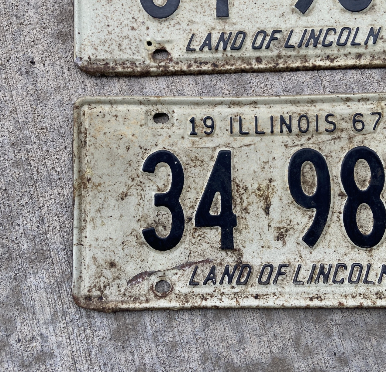 1967 Illinois License Plate Pair 34 983 Auto Ford Chevy Dodge YOM DMV Clear