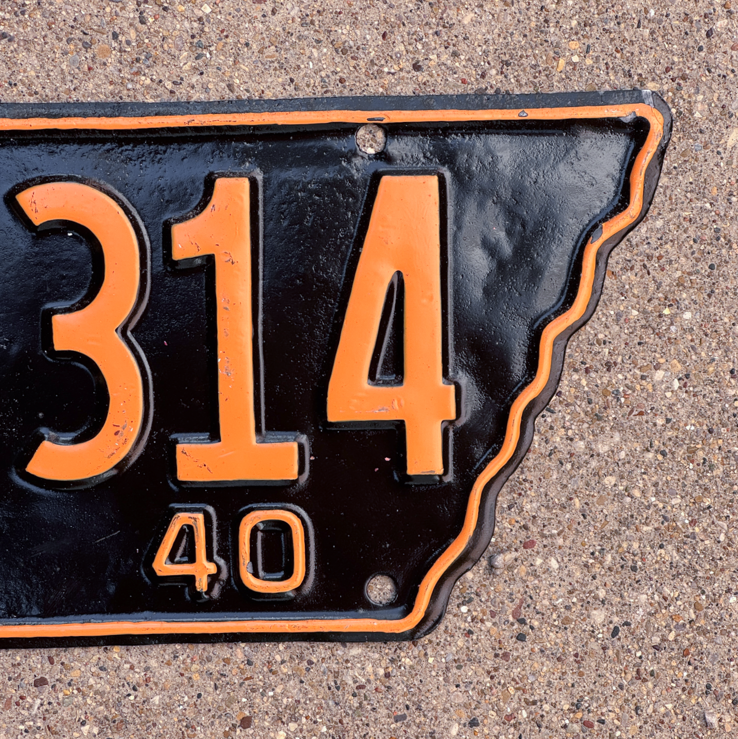 1940 Tennessee Farm License Plate Auto Tag State Shape 1 F1 314