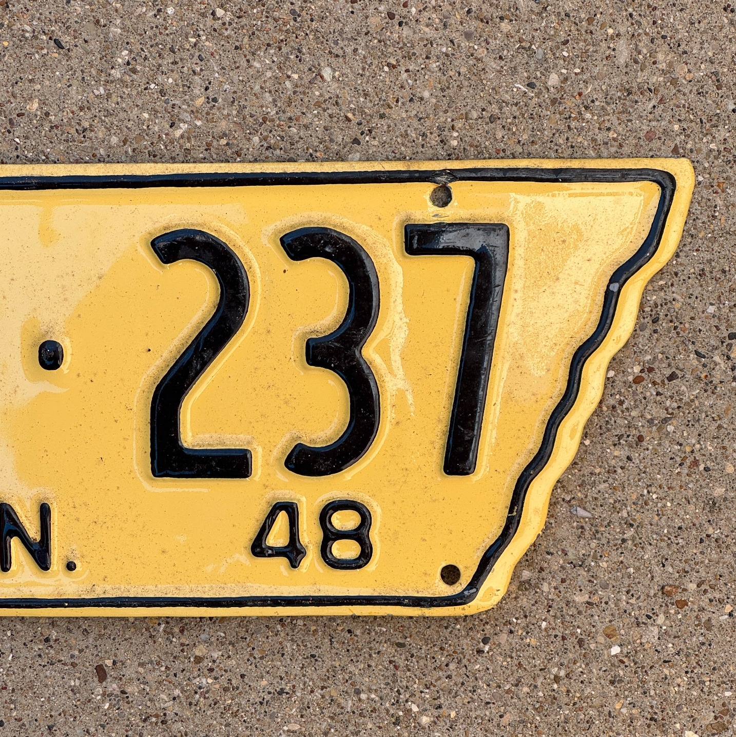 1948 Tennessee License Plate Auto Tag State Shape 82 237