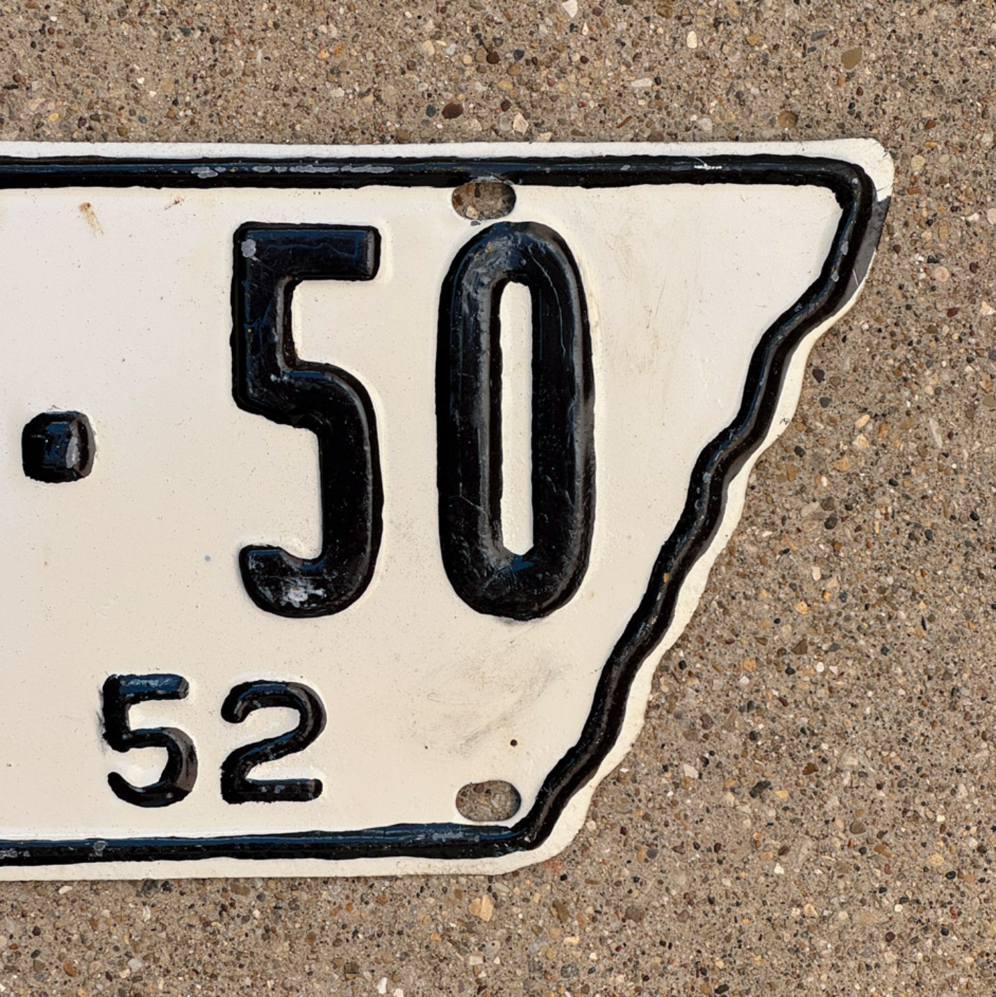 1952 Tennessee Truck License Plate Auto Tag State Shape 12 P1 50