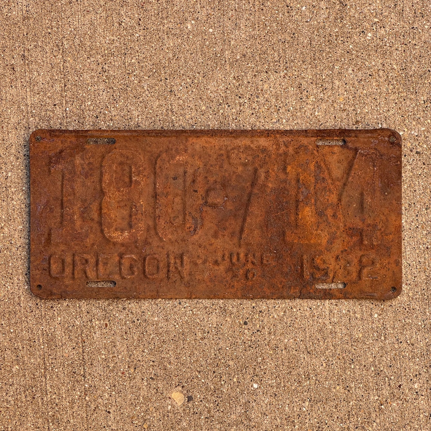 Photo of a 19 1932 Oregon License Plate Auto Tag Garage Decor Vintage 180 714