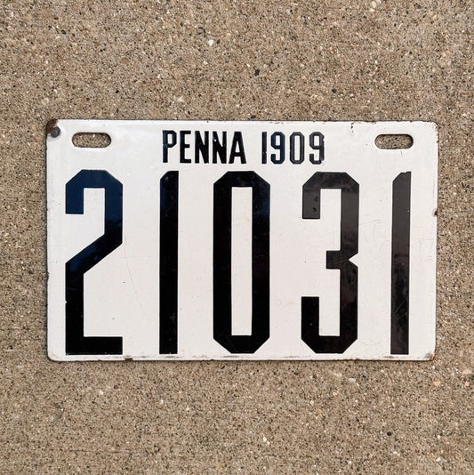 Photo of a 1909 Pennsylvania Porcelain License Plate Auto Tag Garage Decor Vintage Nice Quality 21031 with original patina
