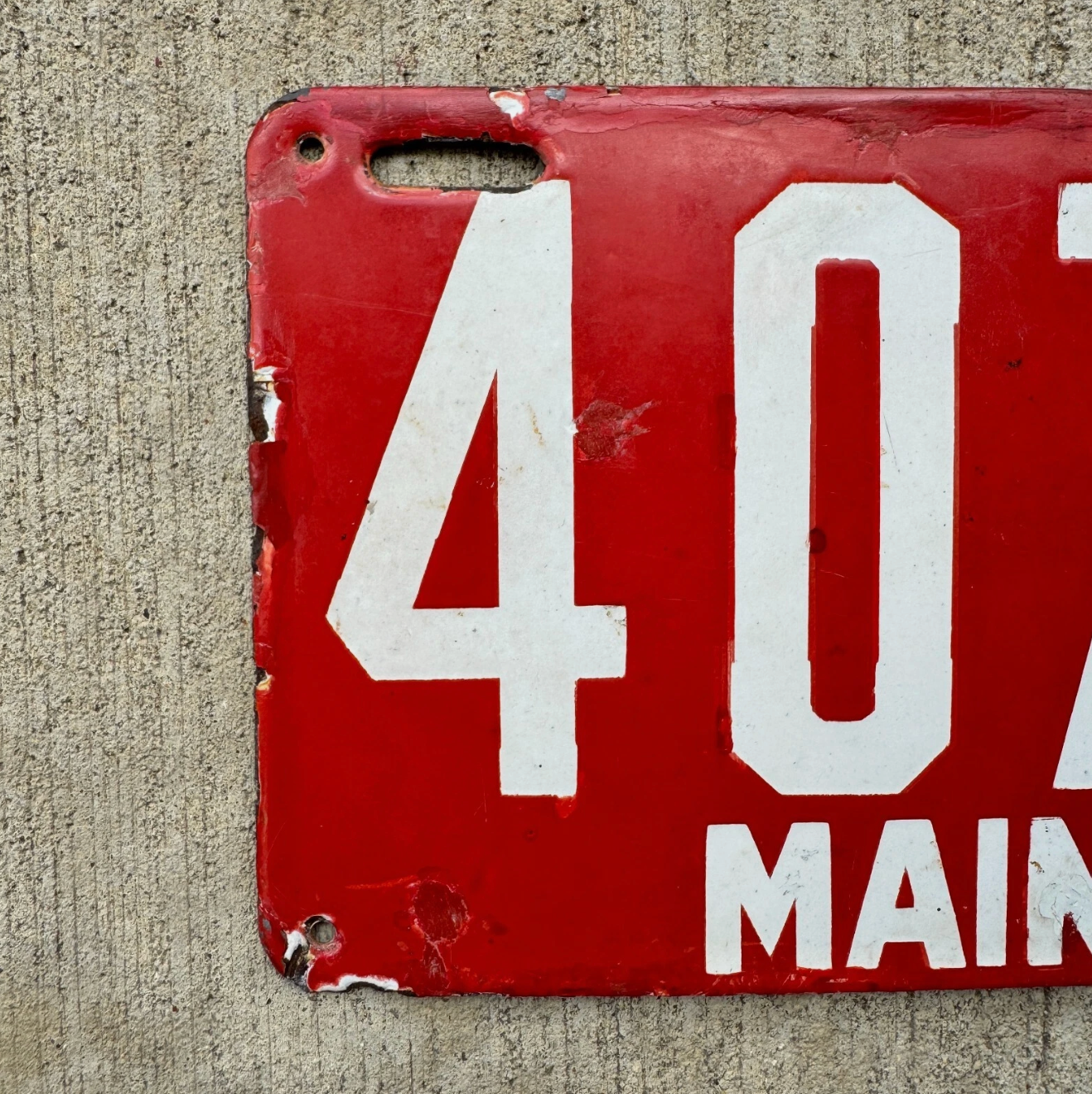 1909 Maine Porcelain License Plate Auto Tag First Issue 5th Year 1905 to 1911 4075