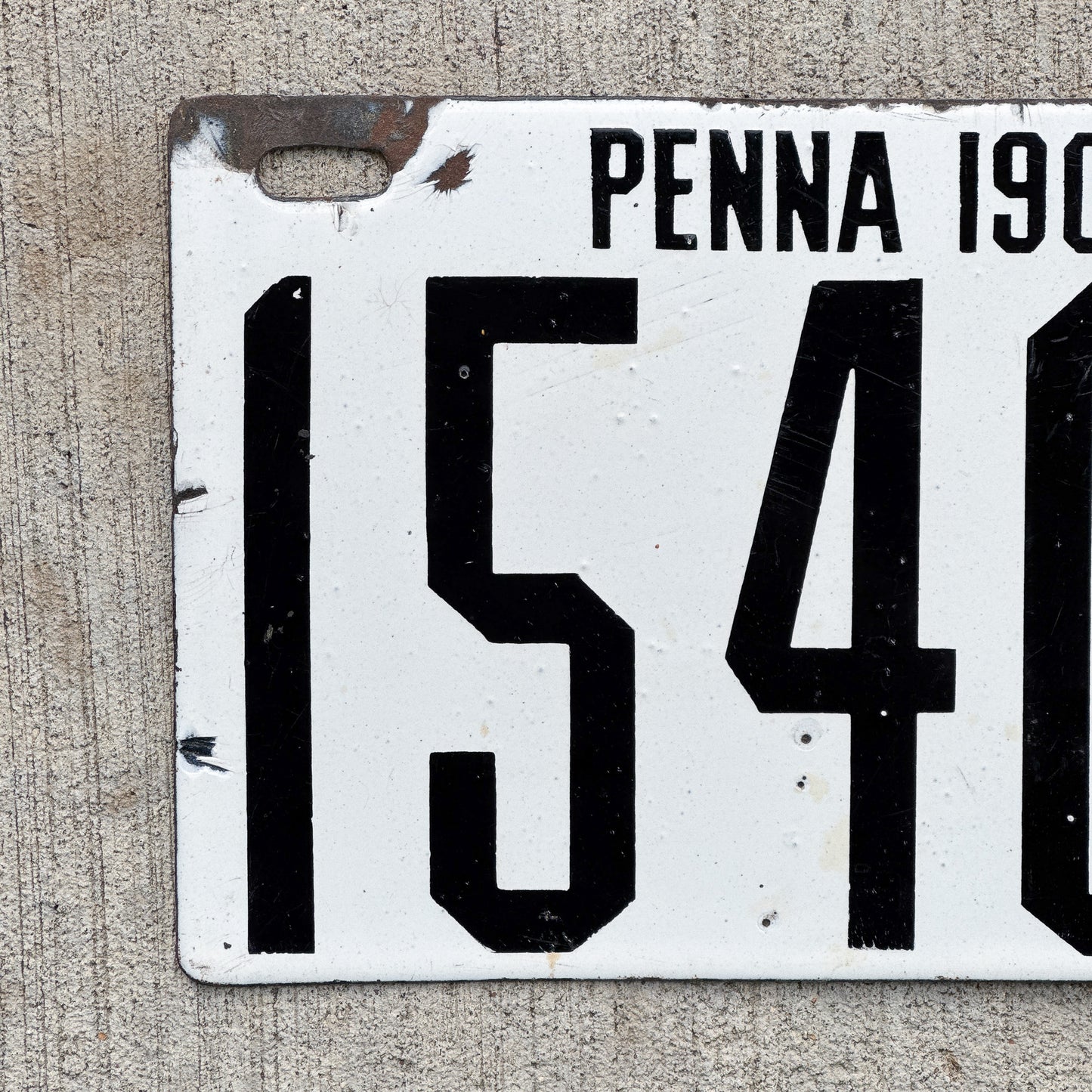 1909 Pennsylvania Porcelain License Plate Auto Tag 15406