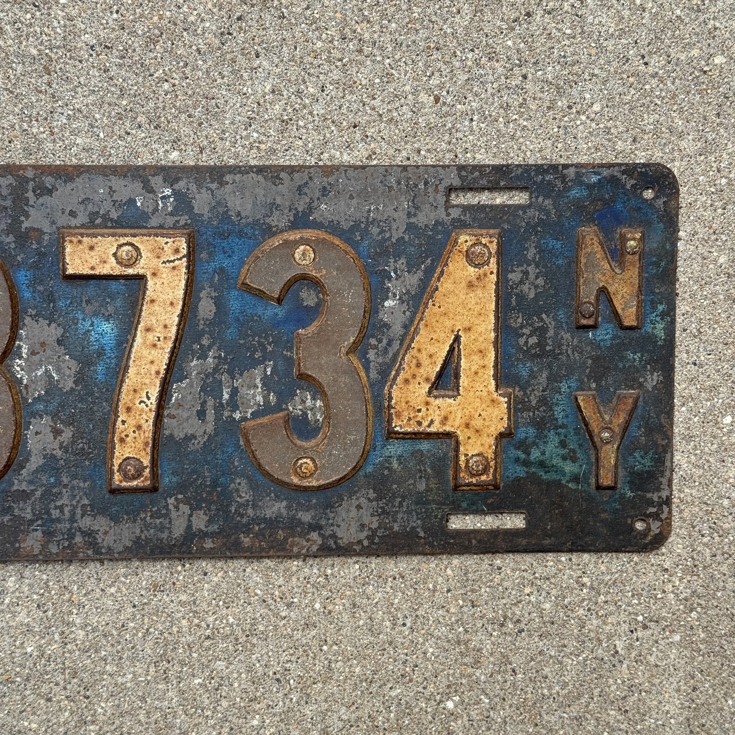 1910 New York License Plate Auto Tag First Issue 28734