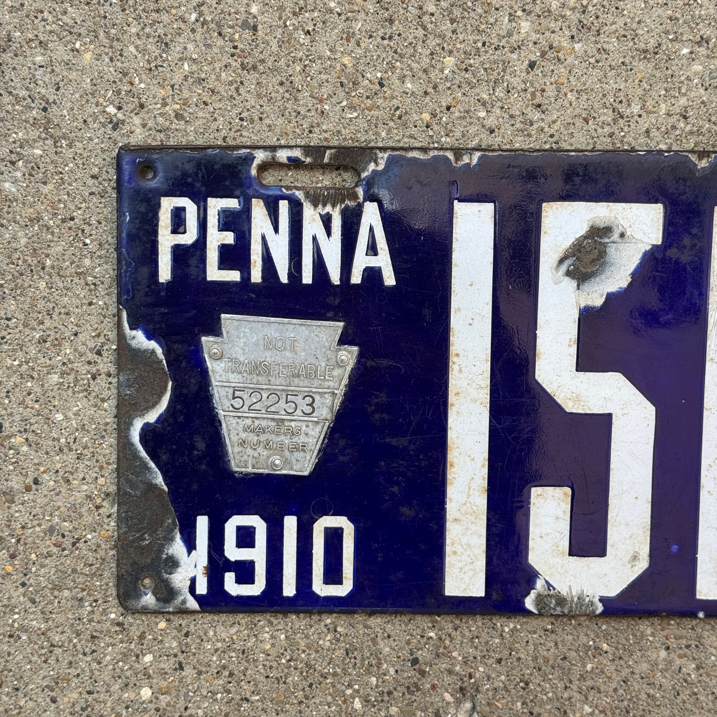1910 Pennsylvania Porcelain License Plate Auto Tag 15159
