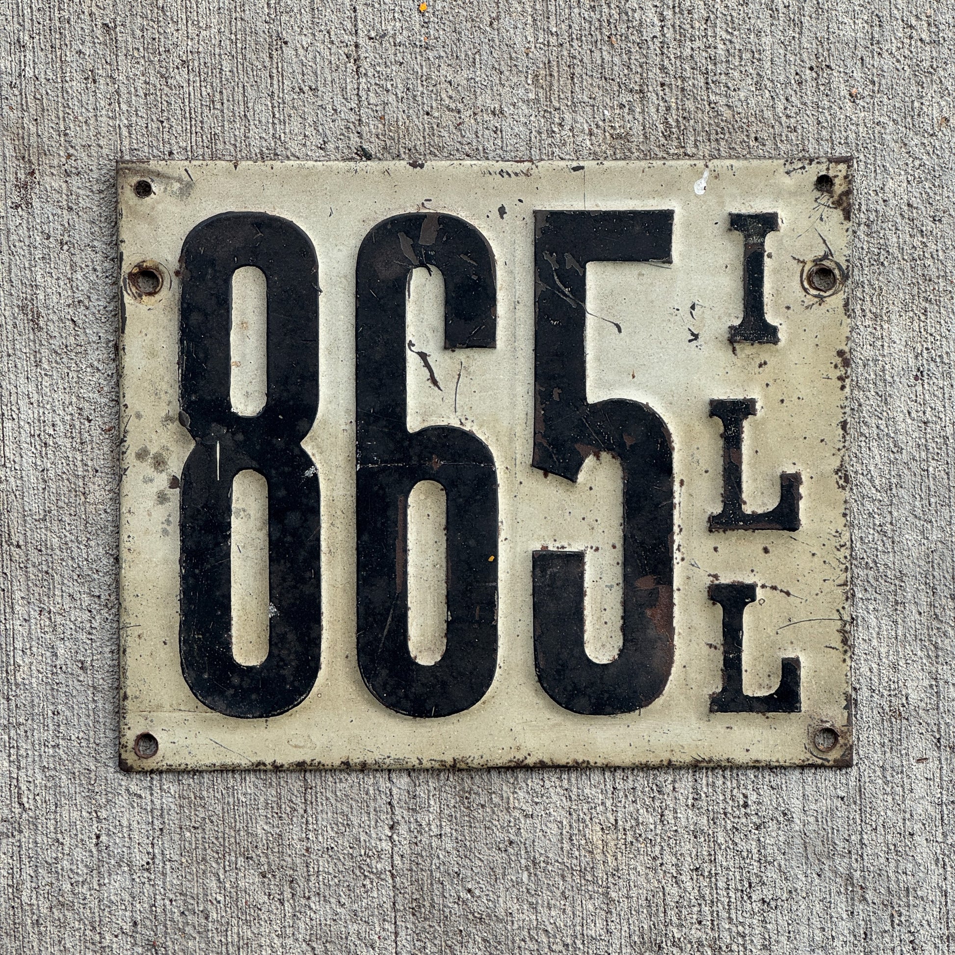 Photo of a 1911 Illinois License Plate Auto Tag Garage Decor Vintage Low Number Three Digit First Issue 865 with original patina