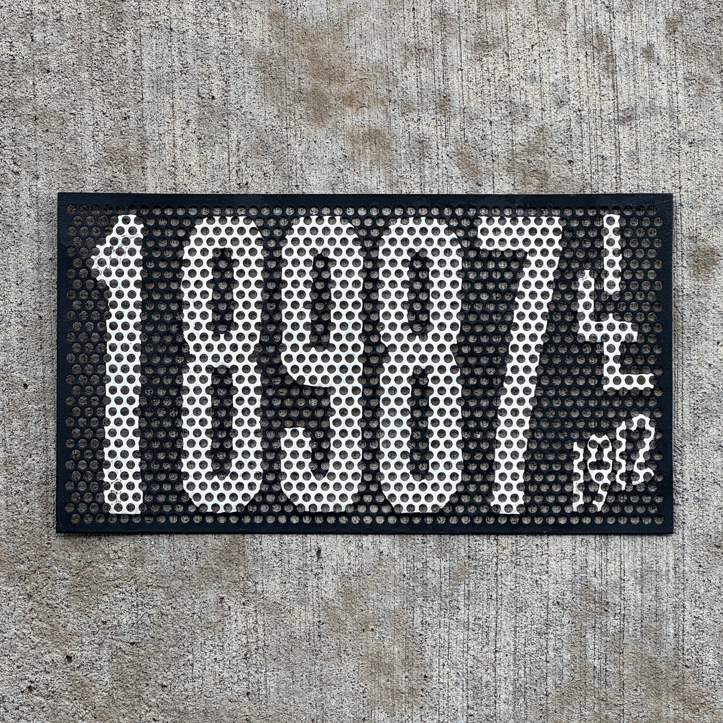 Photo of a 1912 Illinois License Plate Auto Tag Garage Decor Vintage Front Plate Radiator Screen Design 18987 with original patina