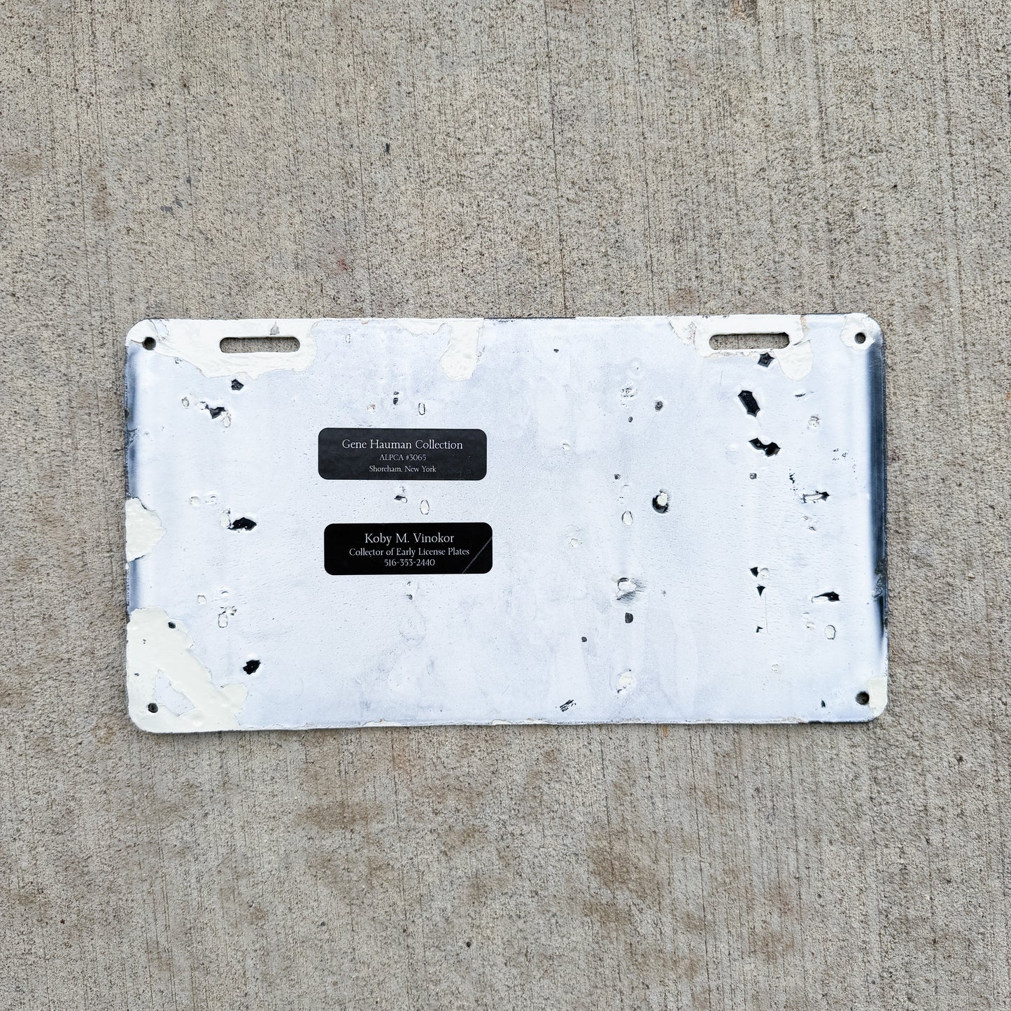 Photo of a 1913 Saskatchewan Porcelain License Plate Auto Tag Garage Decor Vintage 407 with original patina