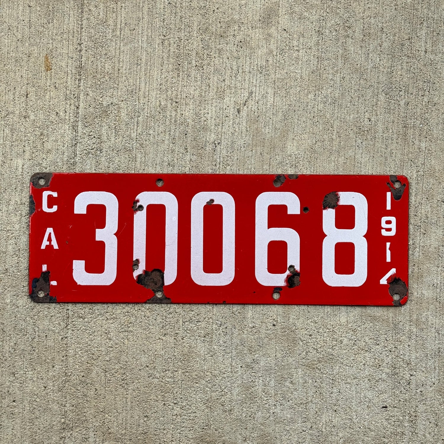 Photo of a 1914 California Porcelain License Plate Auto Tag Garage Decor Vintage 30068