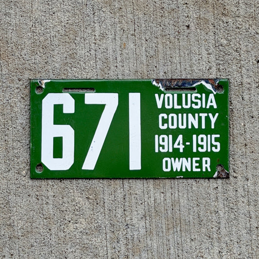 Photo of a 1914 Florida Porcelain City License Plate Auto Tag Garage Decor Vintage 671 with original patina