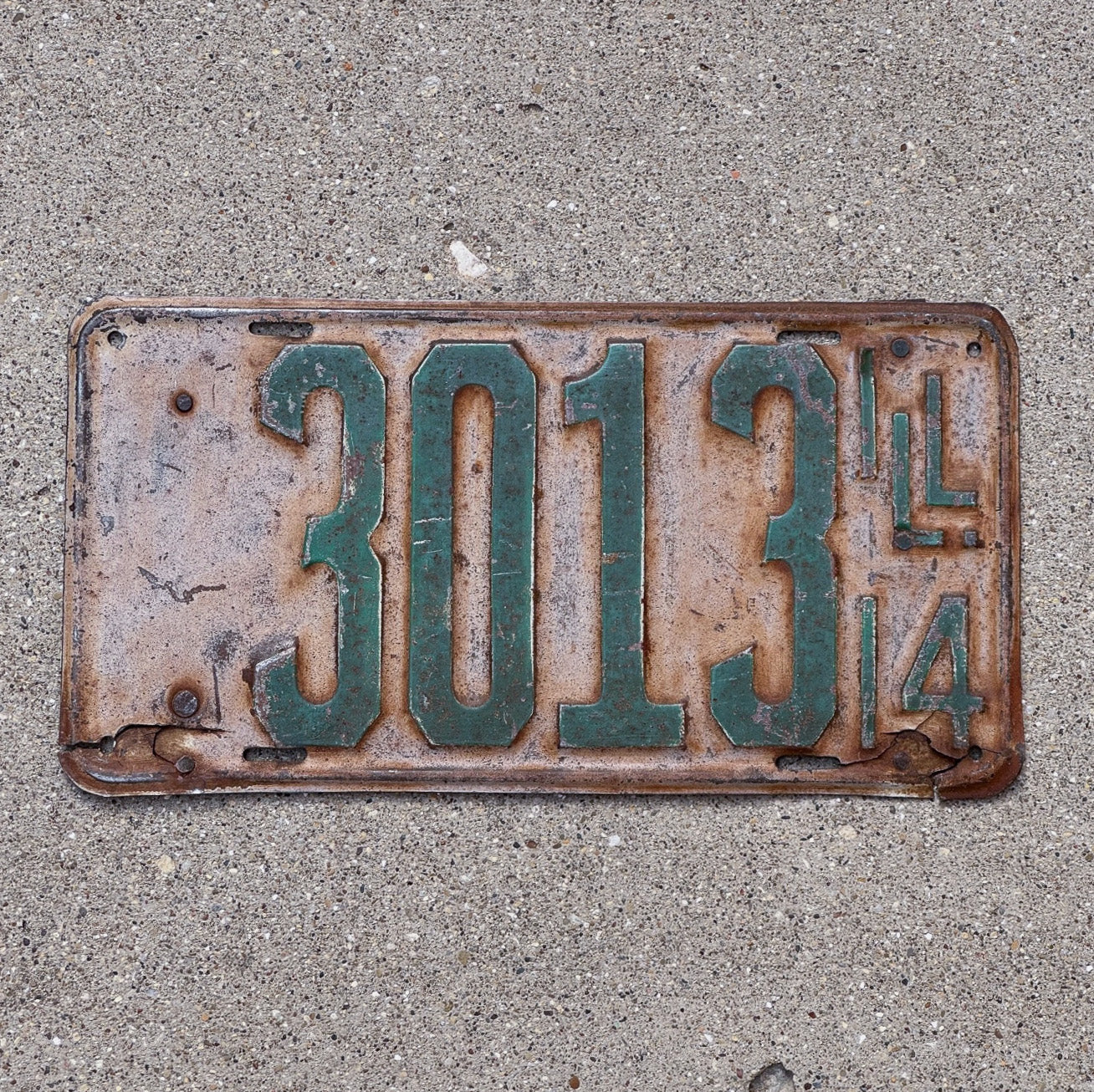 Photo of a 1914 Illinois License Plate Auto Tag Garage Decor Vintage Low Number Four Digit 3013 with original patina
