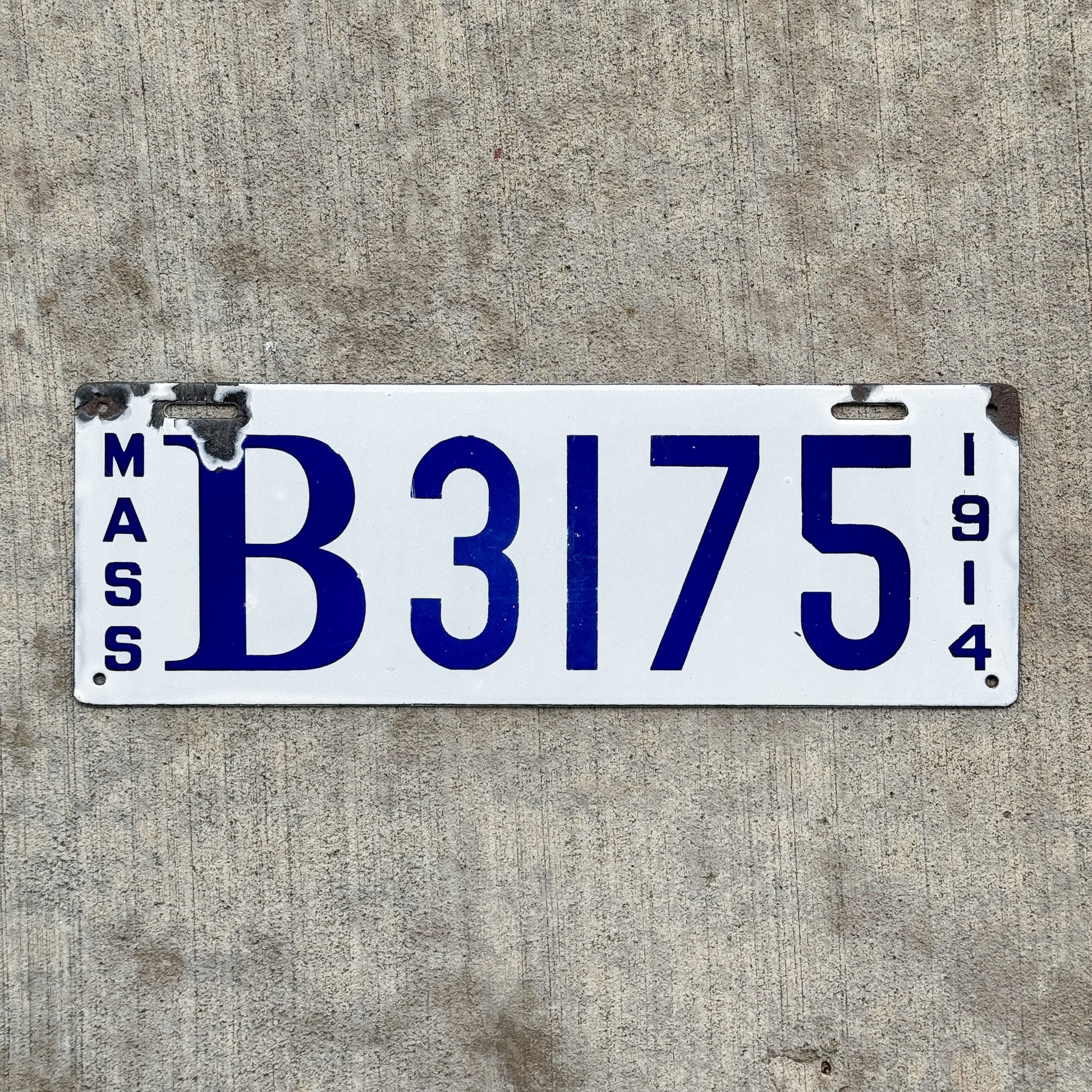 Photo of a 1914 Massachusetts Porcelain Commercial License Plate Auto Tag Garage Decor Vintage B 3175 with original patina